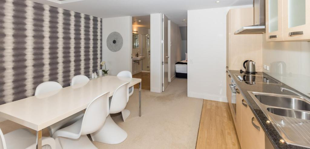 9/11 Maunganui Road, Mt Maunganui, Tauranga City