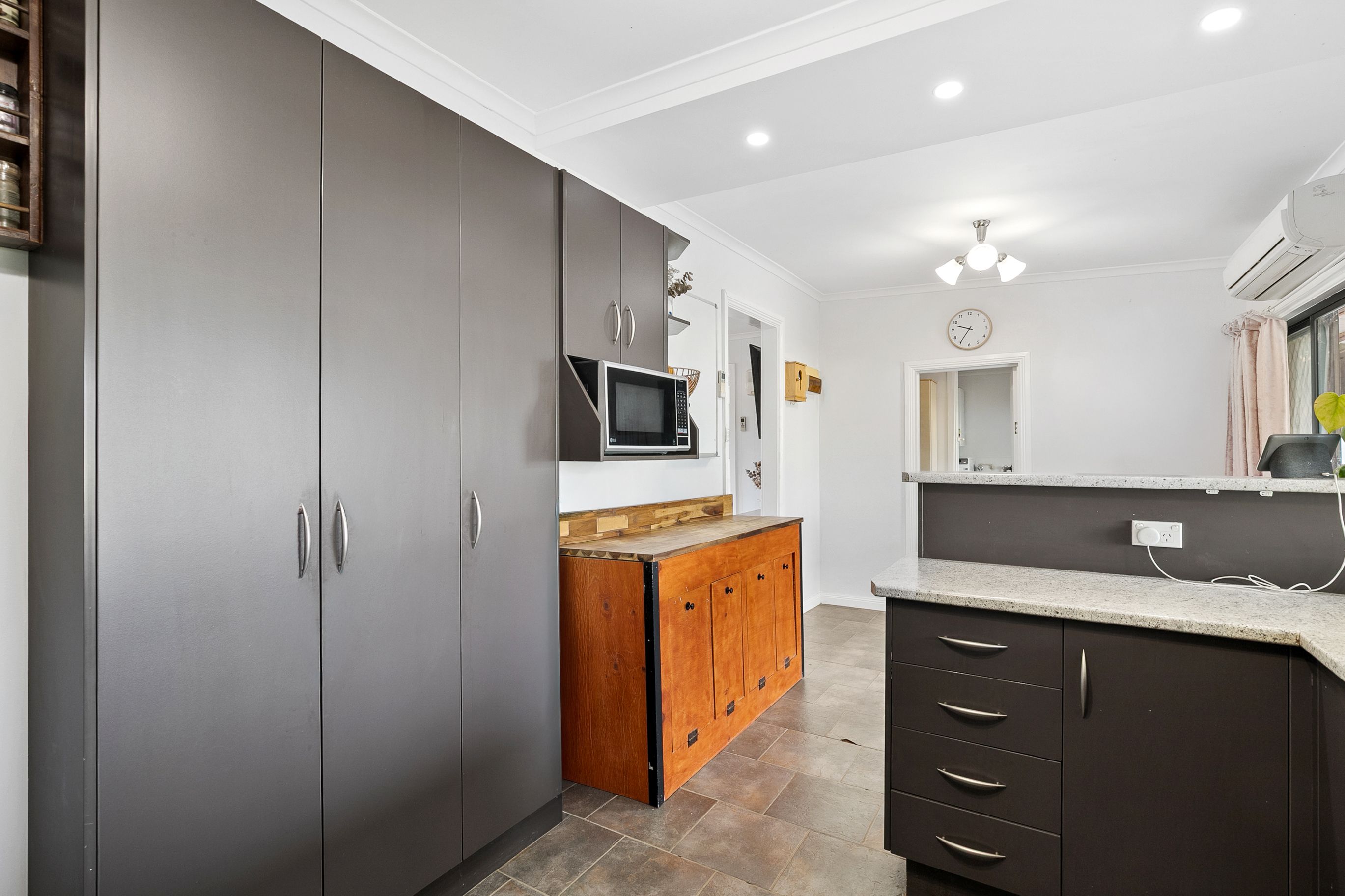 14 Waltham Street — photo 6 of 22