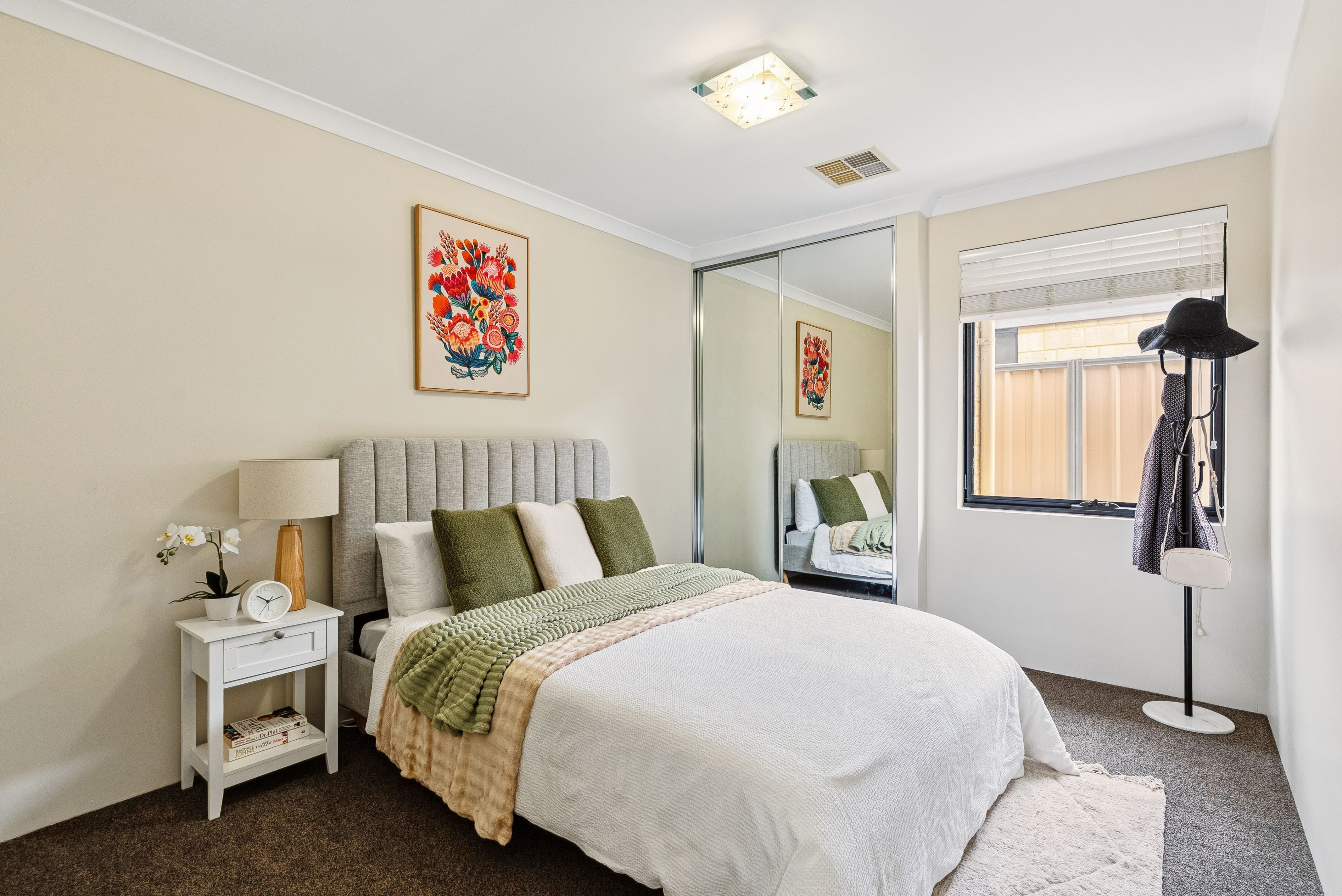 25 Torino Crescent — photo 14 of 30