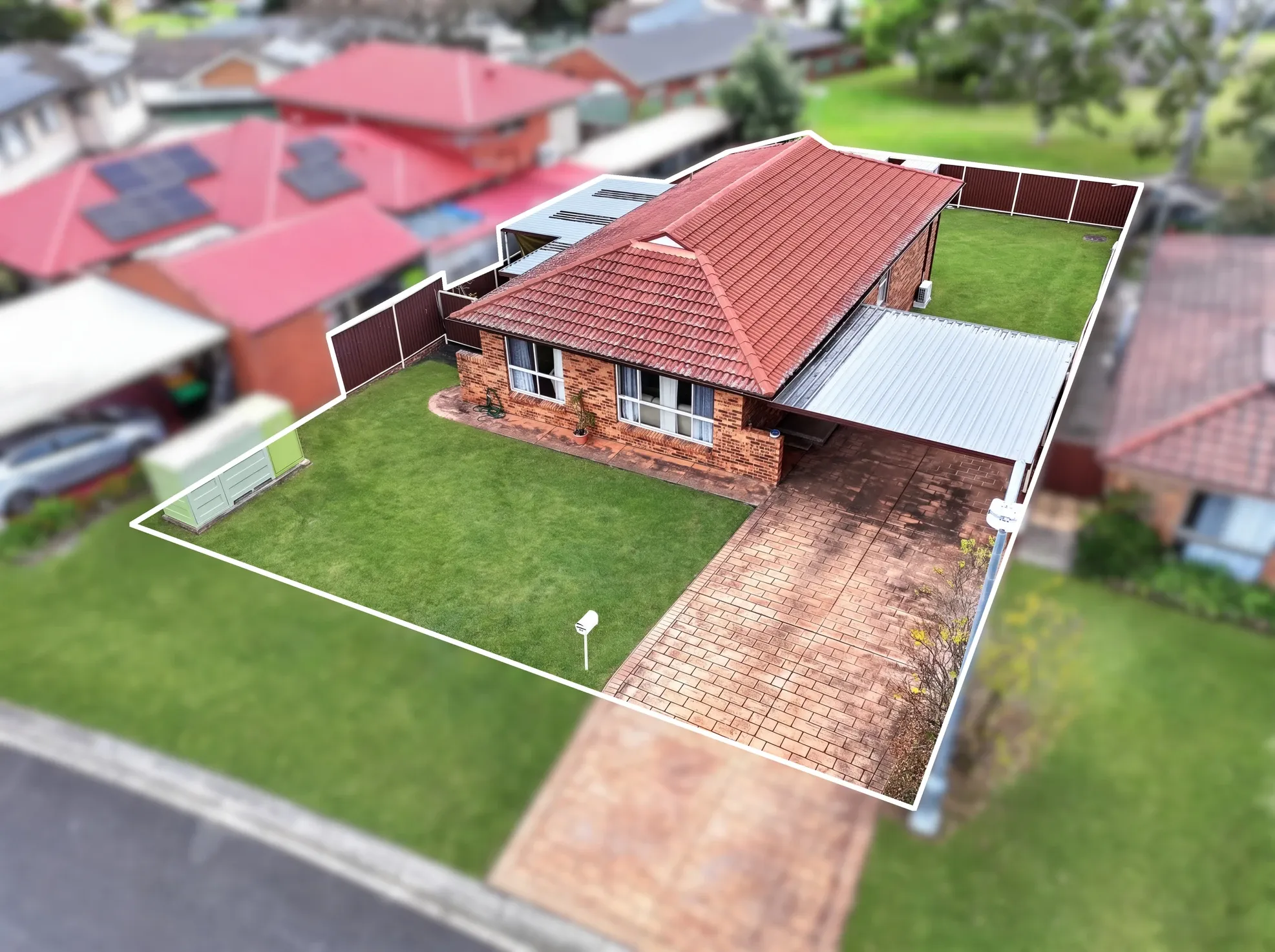 17 Garrick Road — photo 13 of 14