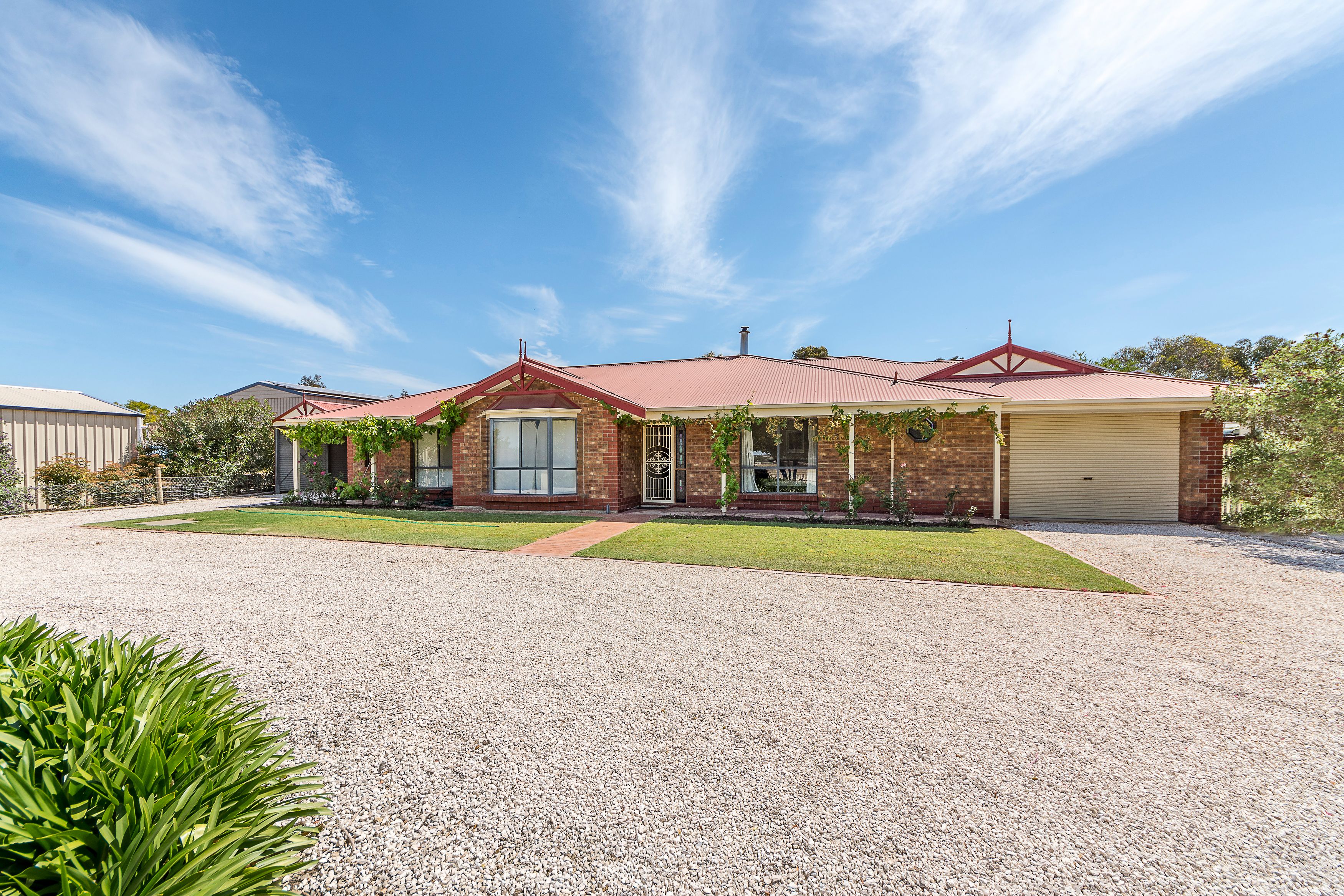 70 Sandergrove Road, Strathalbyn SA 5255