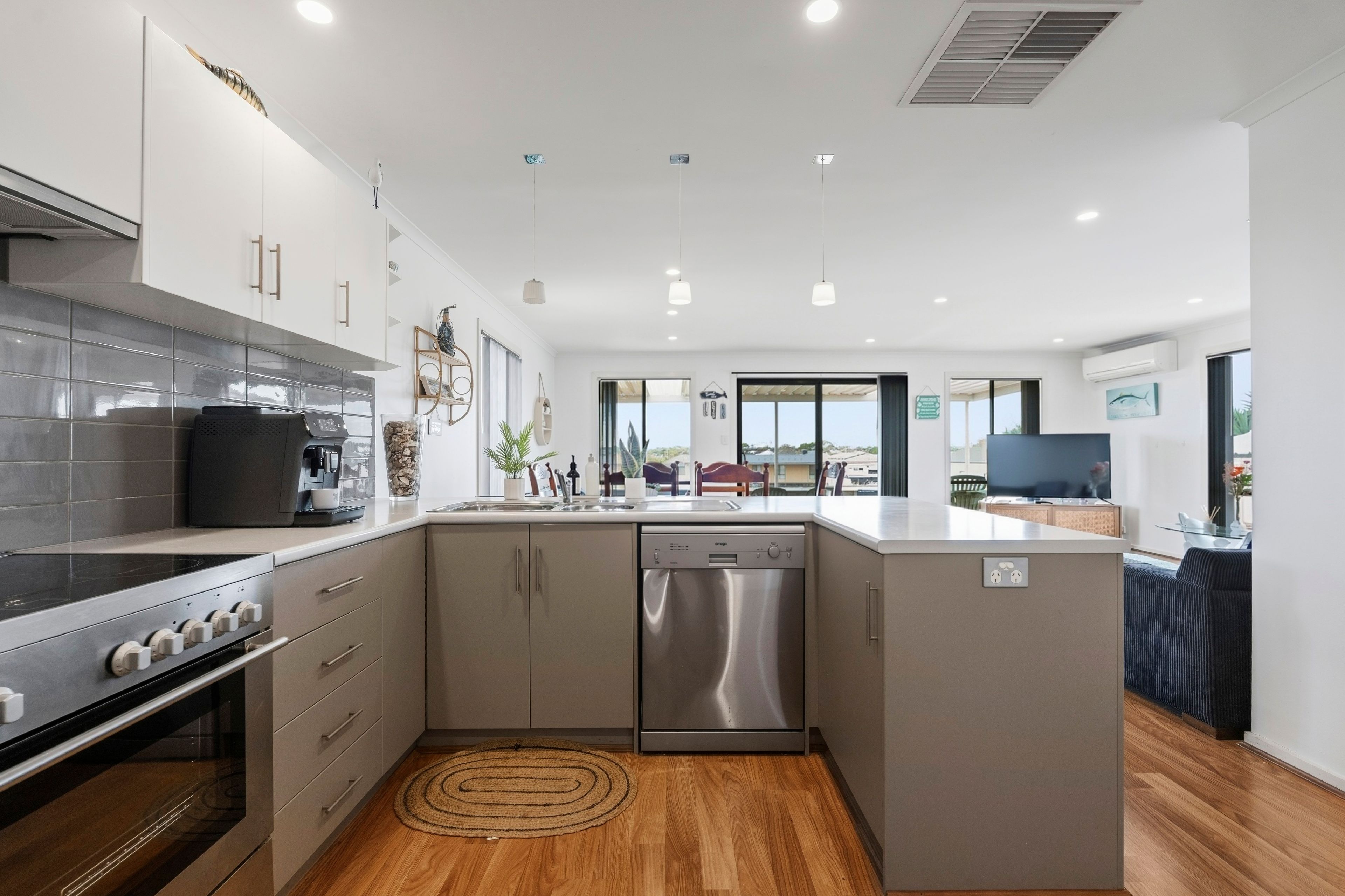 113 Narangga Terrace — photo 4 of 30