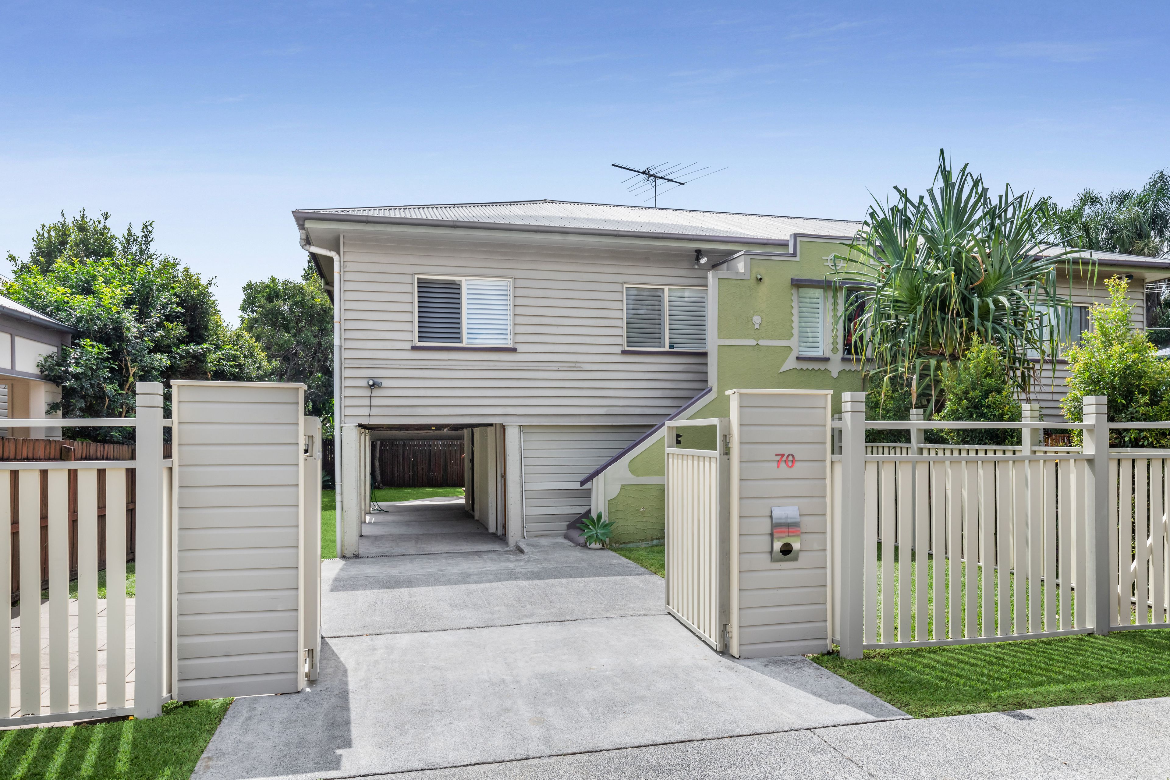 2/70 Bowen Street, Windsor, QLD 4030
