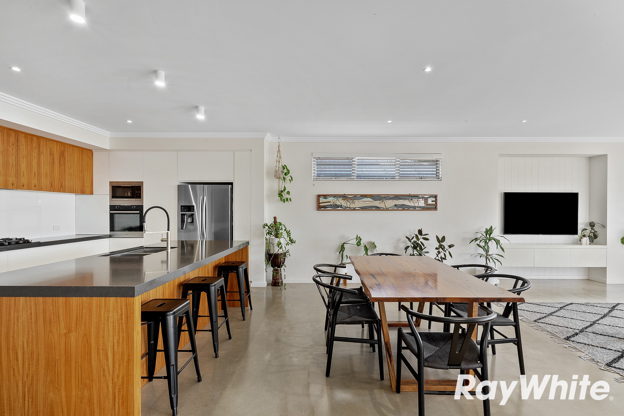 11 Ensign Way, Wannanup, WA 6210