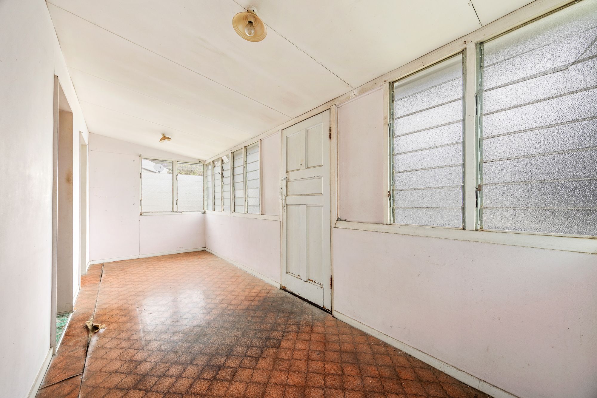 39 Clifton Street — photo 12 of 21