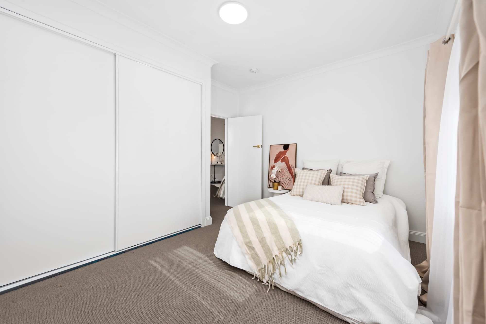 8 Etty Street — photo 13 of 21