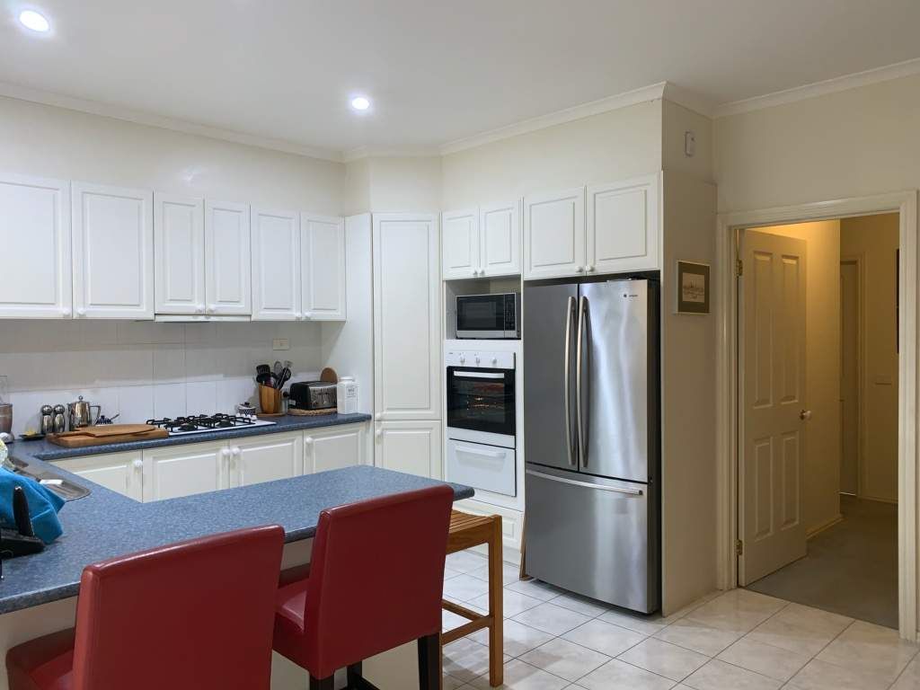 1/25 Blind Creek Lane, Wantirna South, VIC 3152