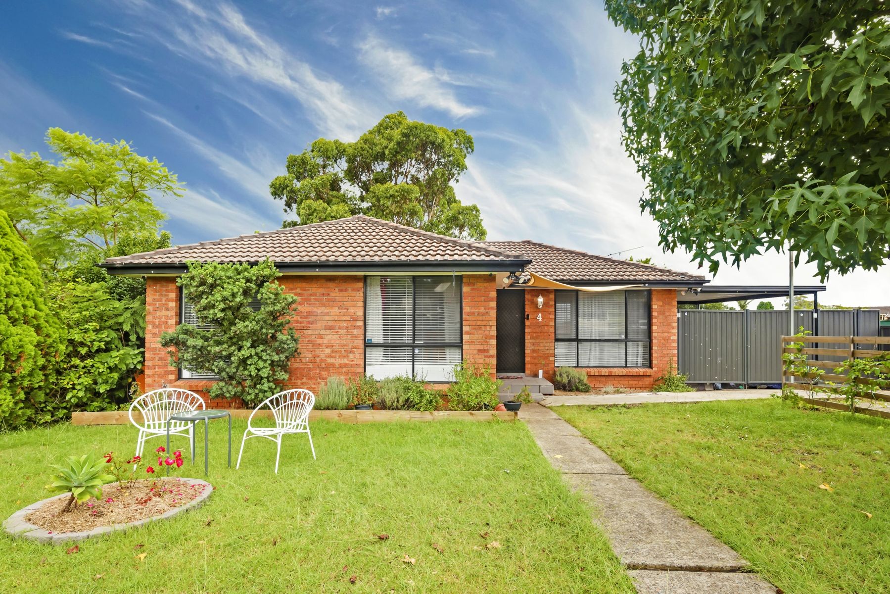 4 Milligan Road, Cranebrook NSW 2749