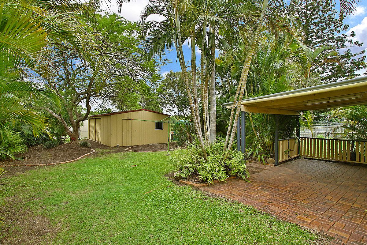 4 Merrell Street, East Ipswich, QLD 4305