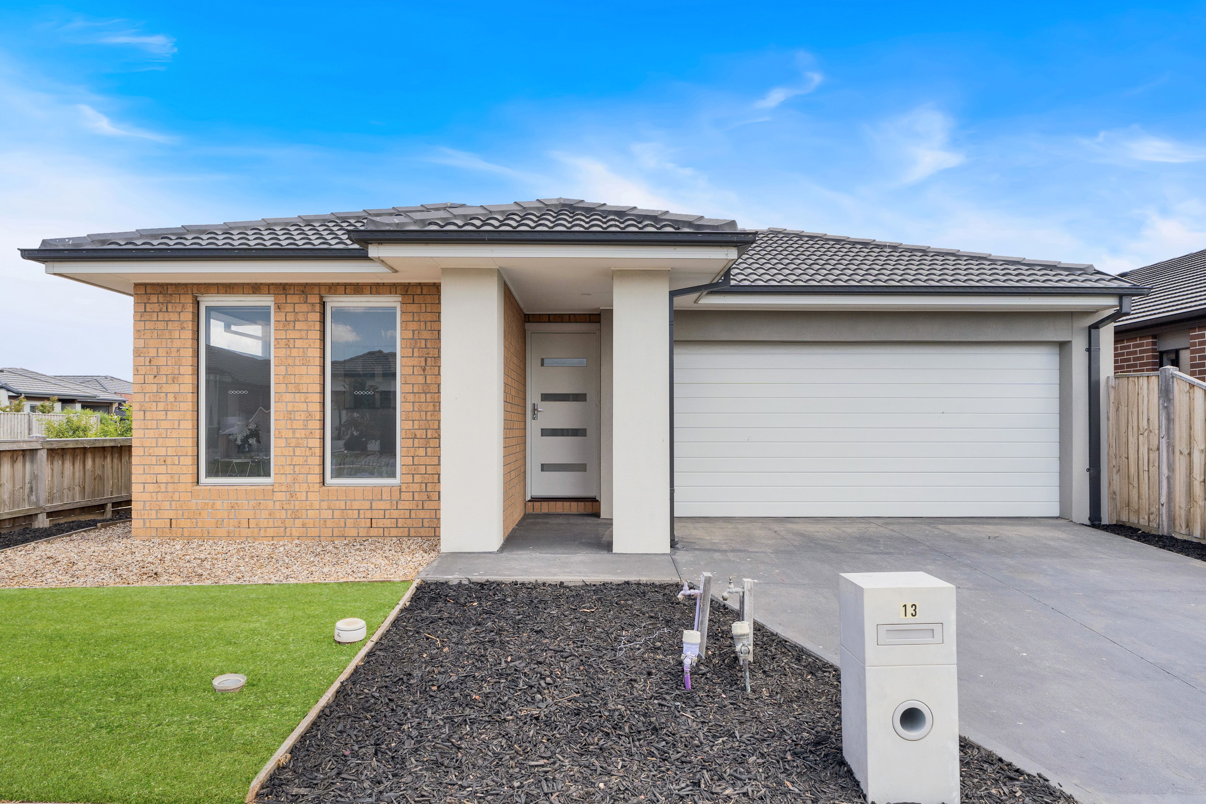 13 Radiata Street, Beveridge, VIC 3753 - Sold House - Ray White Craigieburn