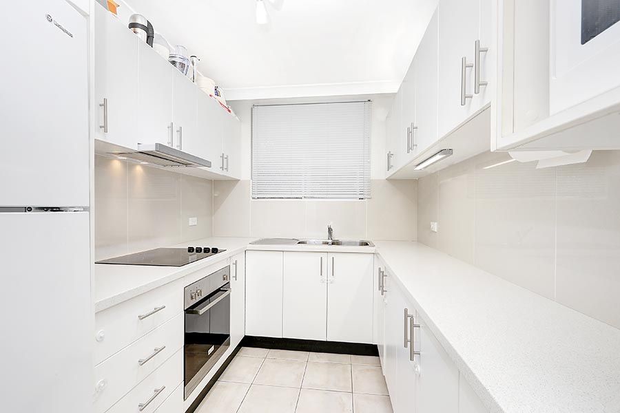 8/2 Railway Crescent, Jannali, NSW 2226