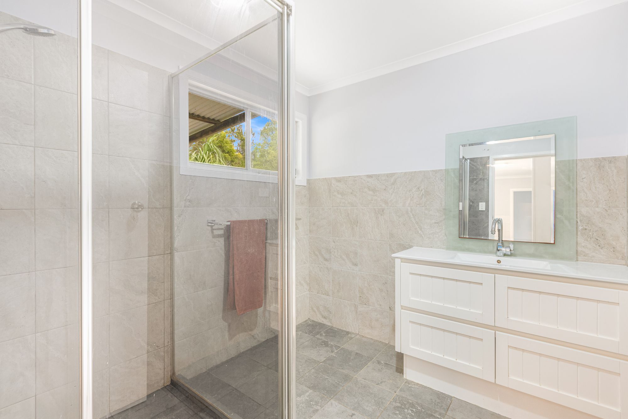 10 Donalyn Court — photo 9 of 18