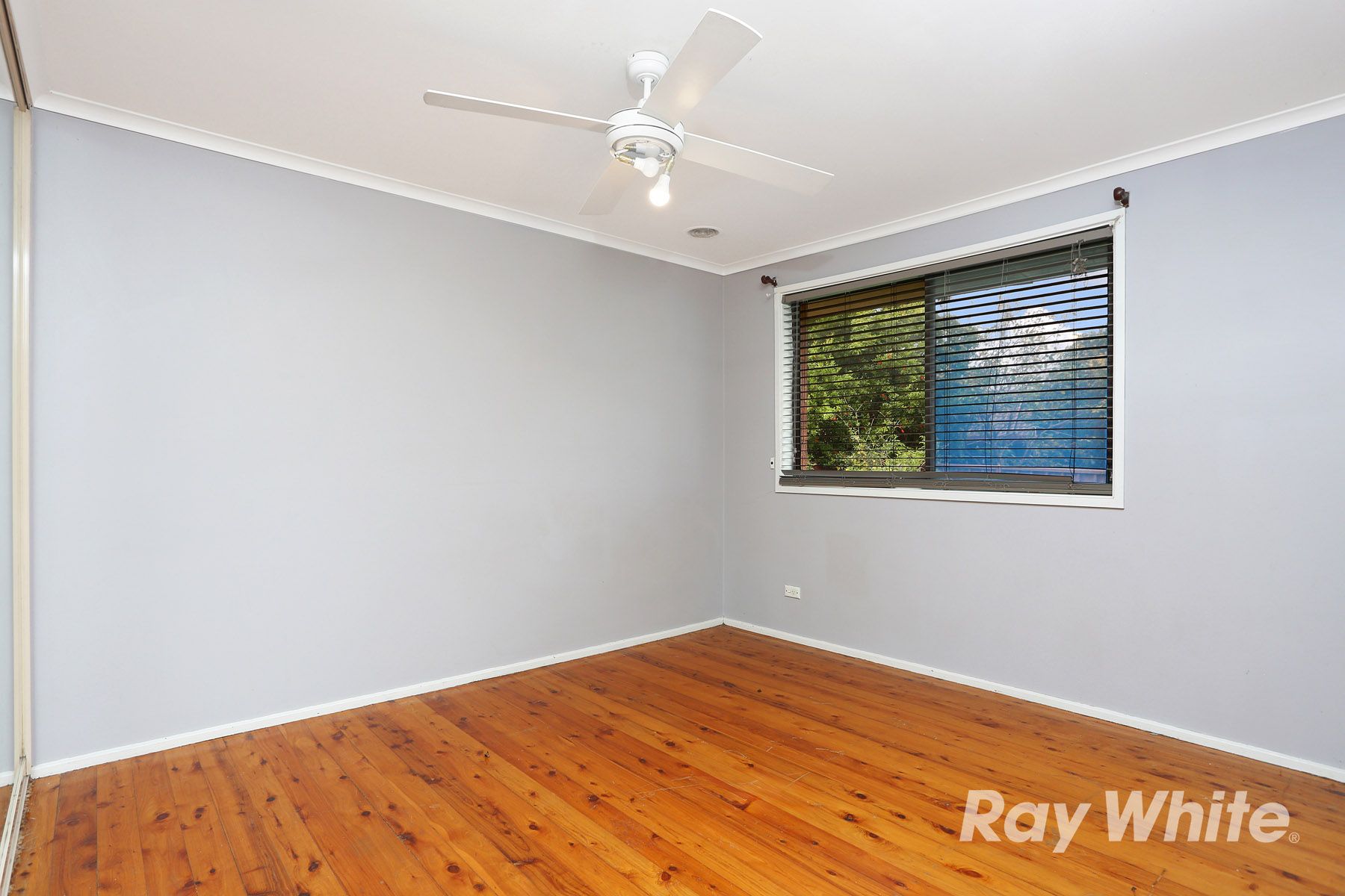 4 Paradise Place — photo 9 of 15