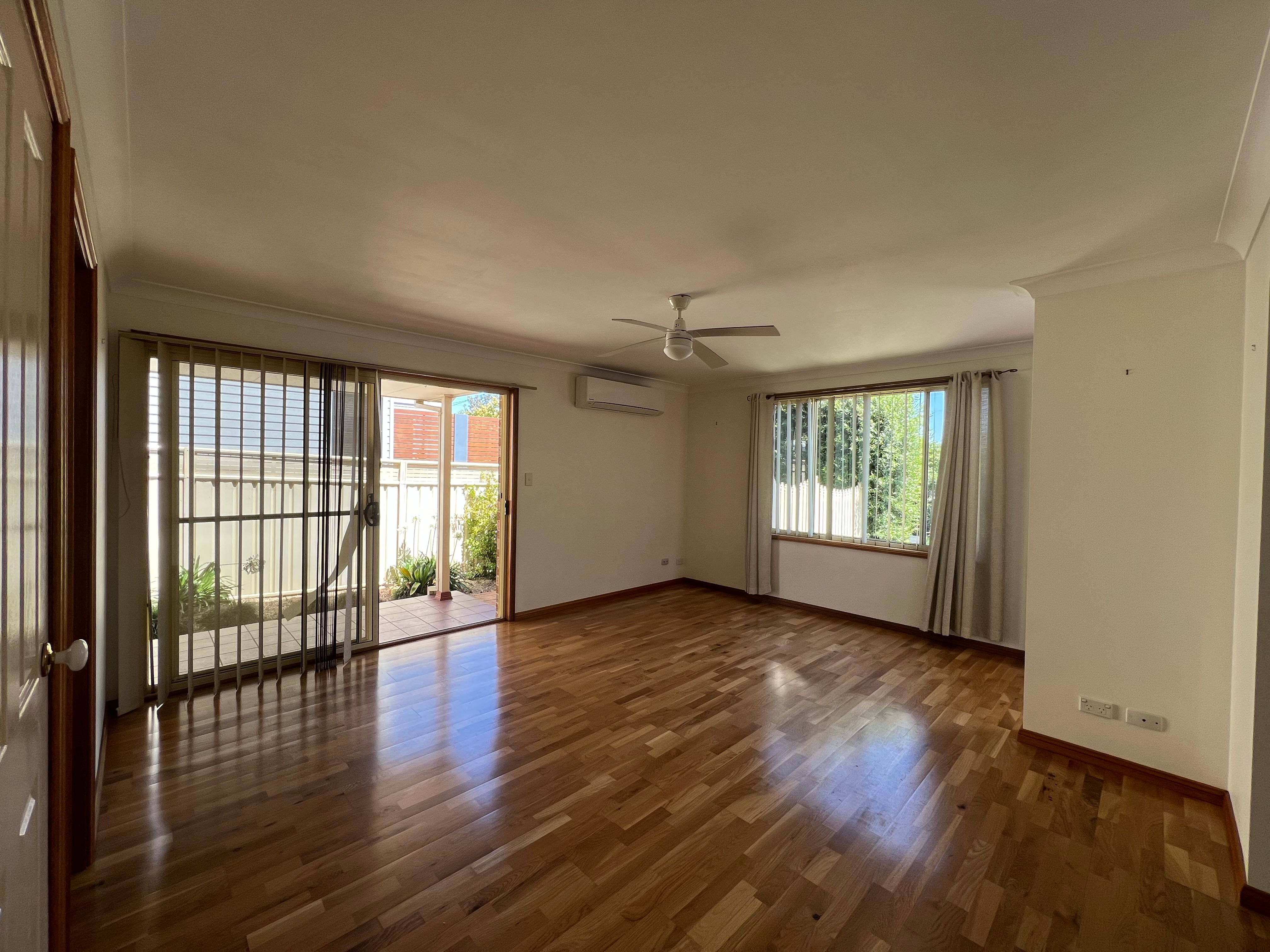 1/37 Addison Avenue, Lake Illawarra, NSW 2528