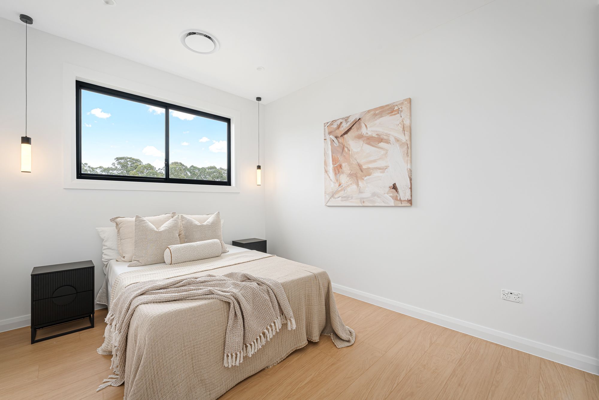 9 Layla Street — photo 10 of 13