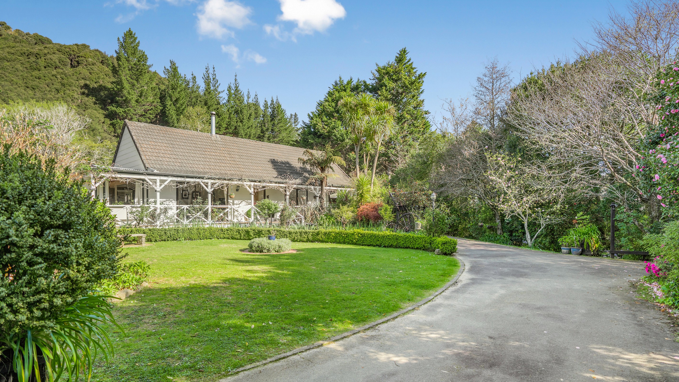 158 Moores Valley Road, Wainuiomata, Lower Hutt City