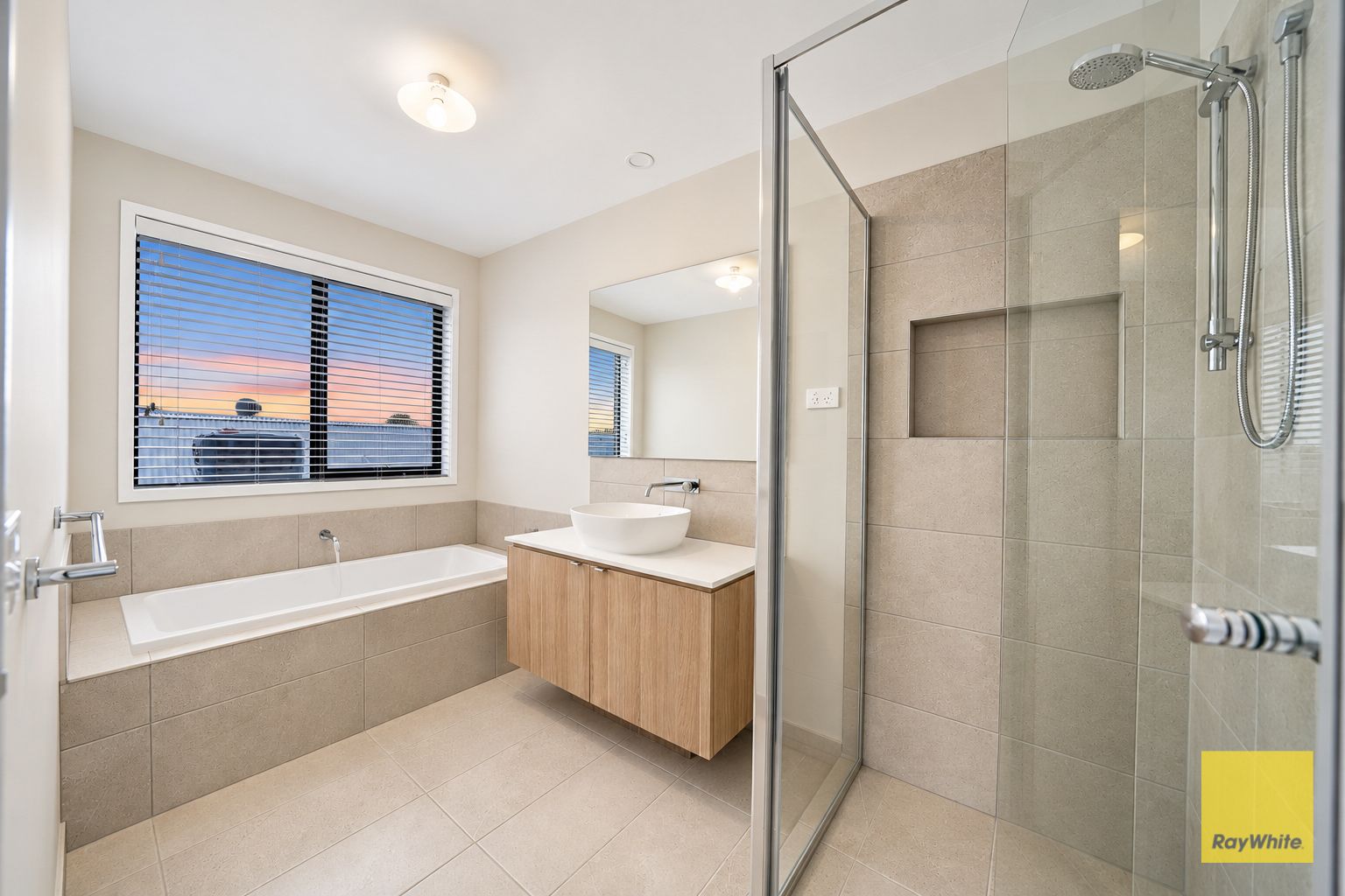 14 Balbi Road — photo 16 of 18