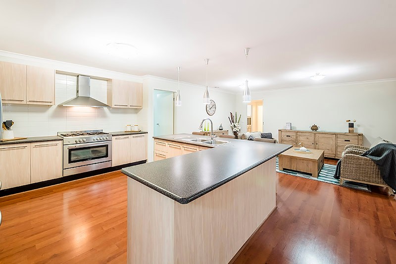 2 King Fern Close, Lyndhurst, VIC 3975