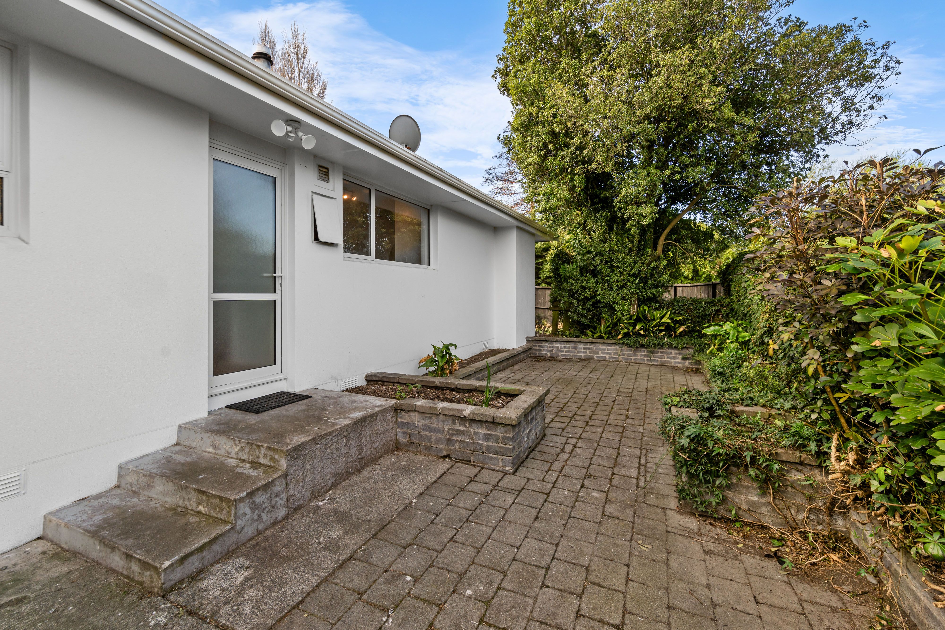 281 Waimairi Road, Ilam, Christchurch City 8041 Sold House Ray
