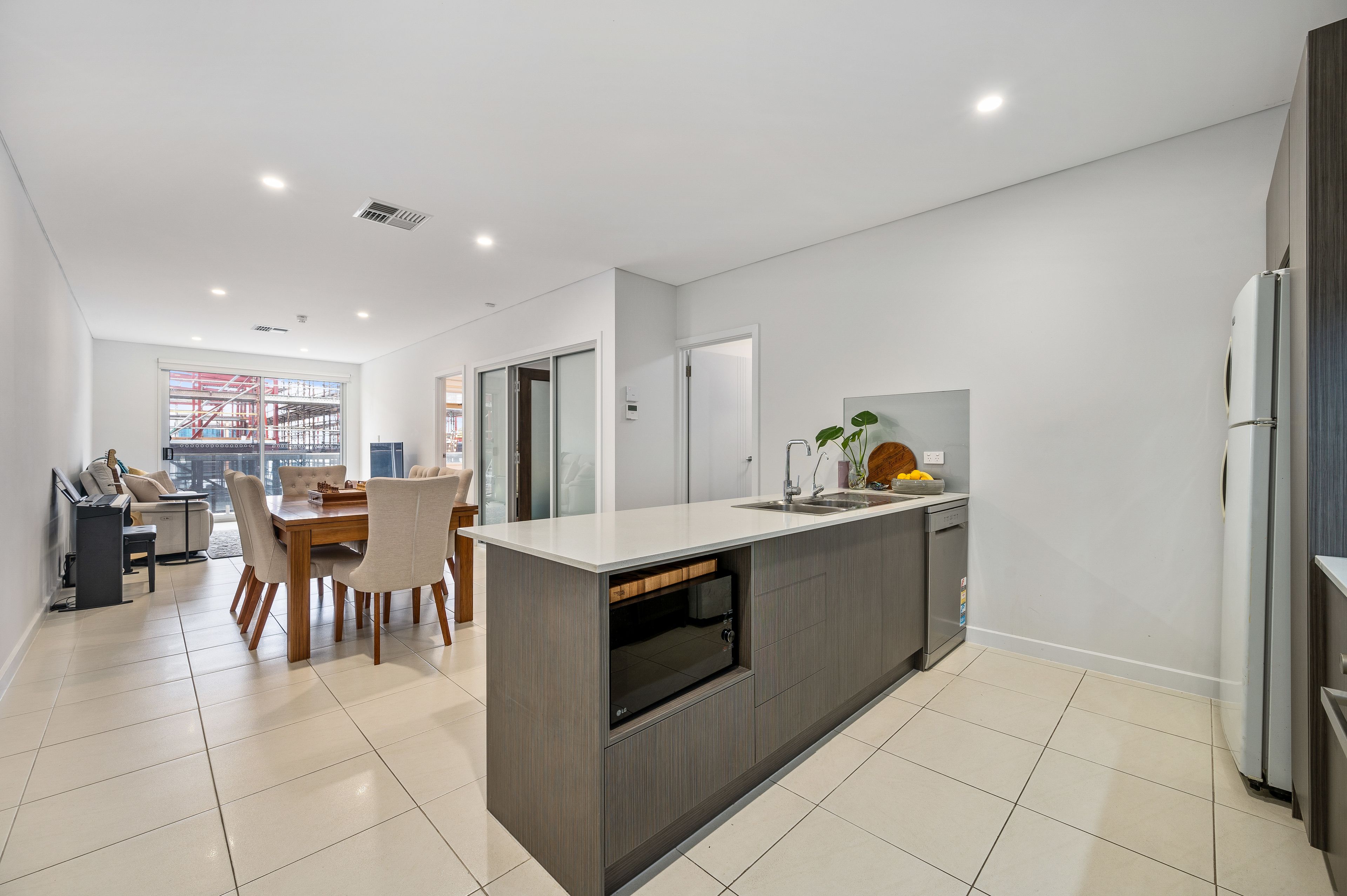 303/23 Warner Avenue, Findon, SA 5023