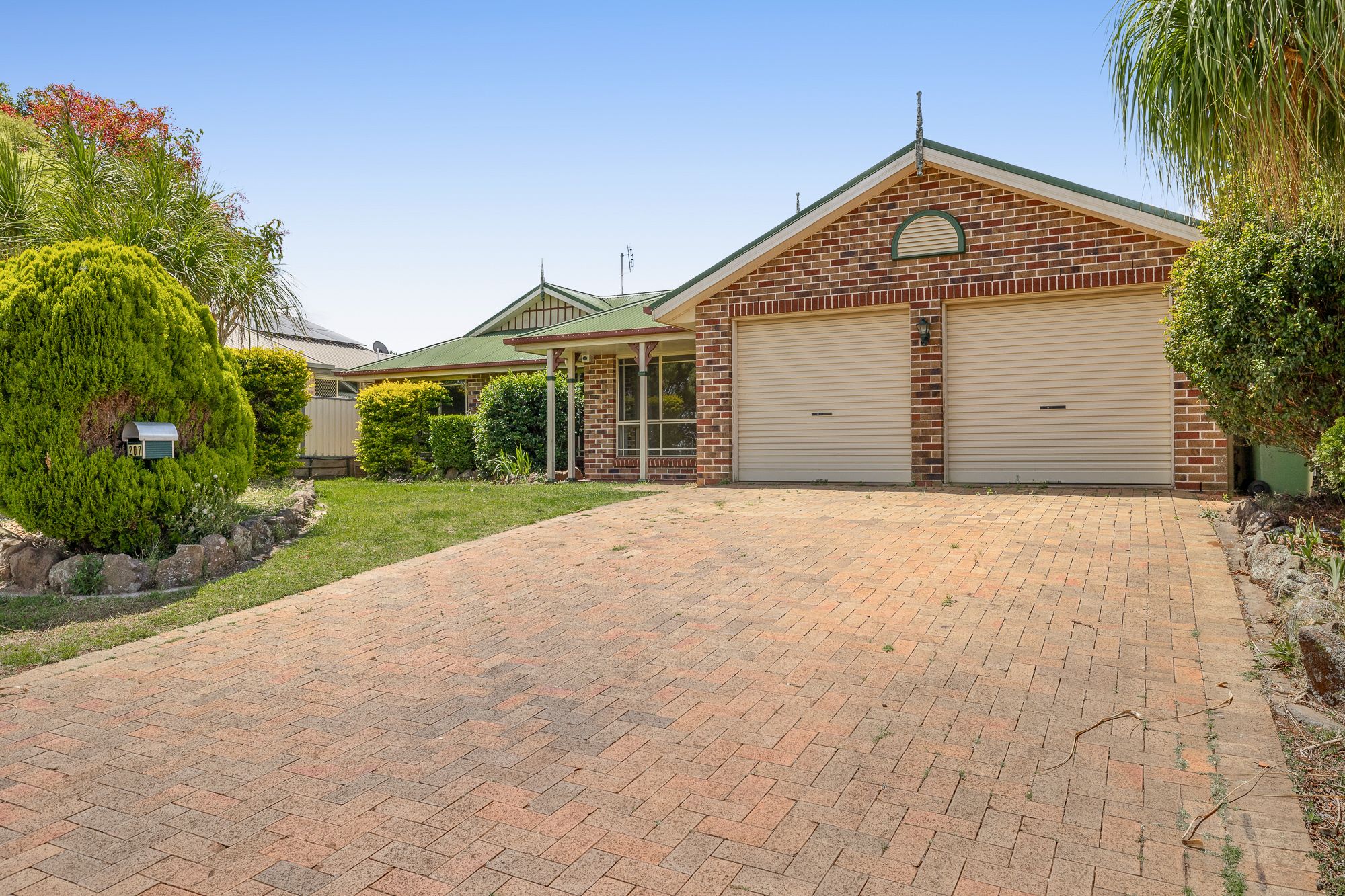207 Glenvale Road, Glenvale QLD 4350