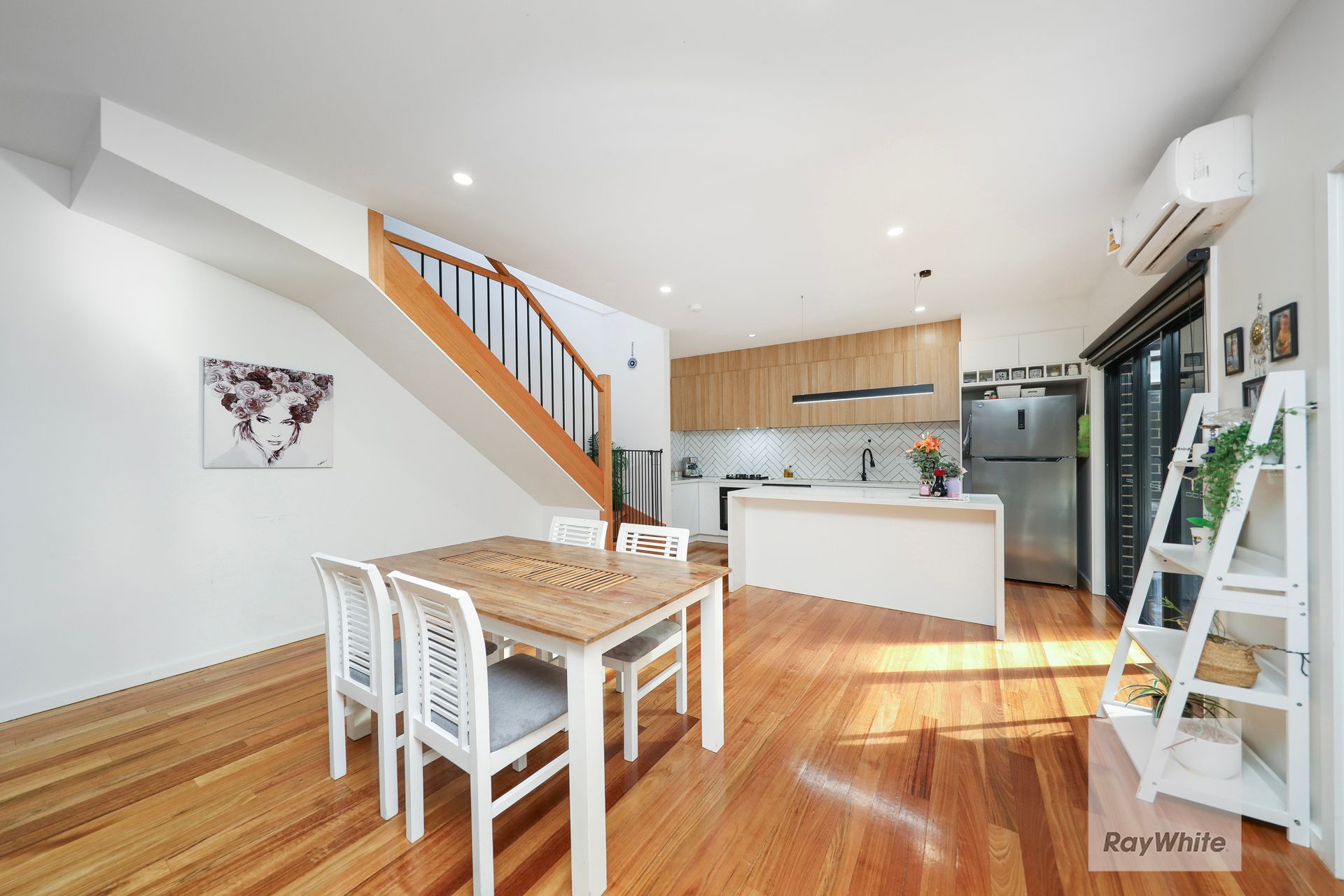 1/23 Eyre Street — photo 4 of 12