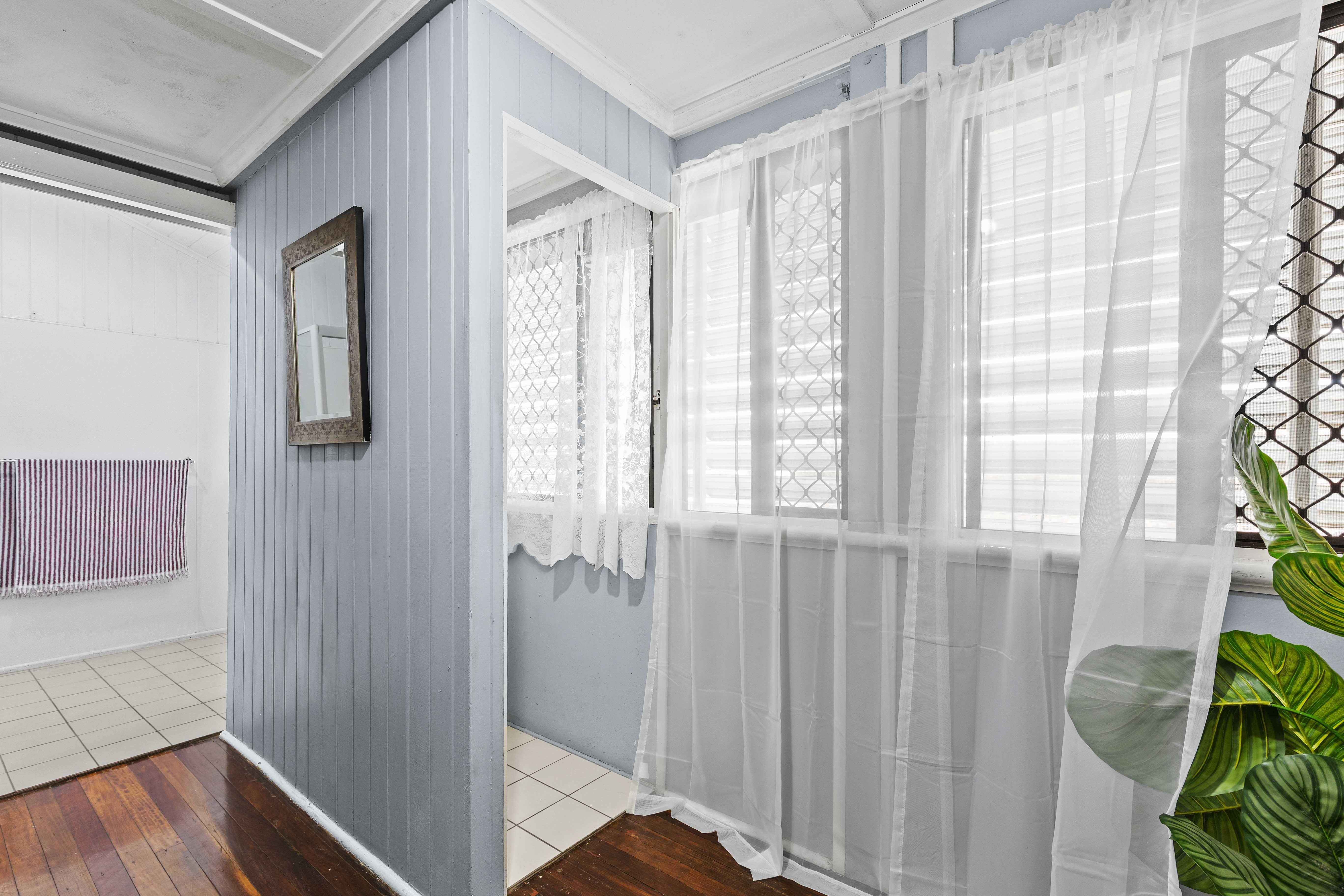 292 John Street — photo 20 of 25