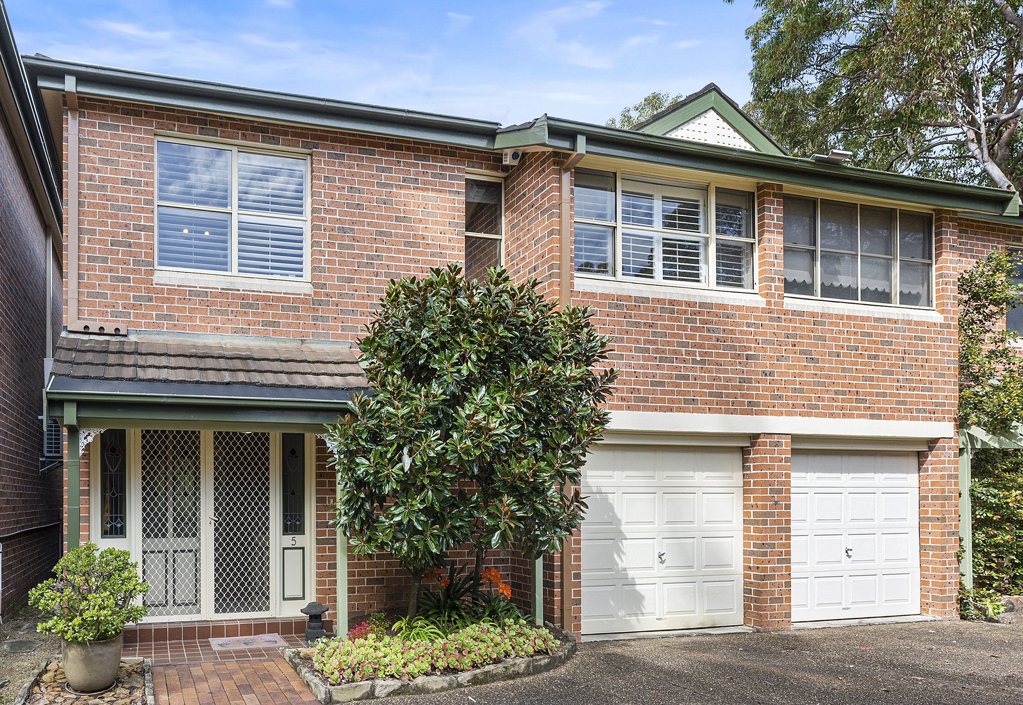 100 Browns Road, Wahroonga NSW 2076