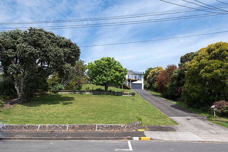 7A The Glebe, Howick, Manukau City