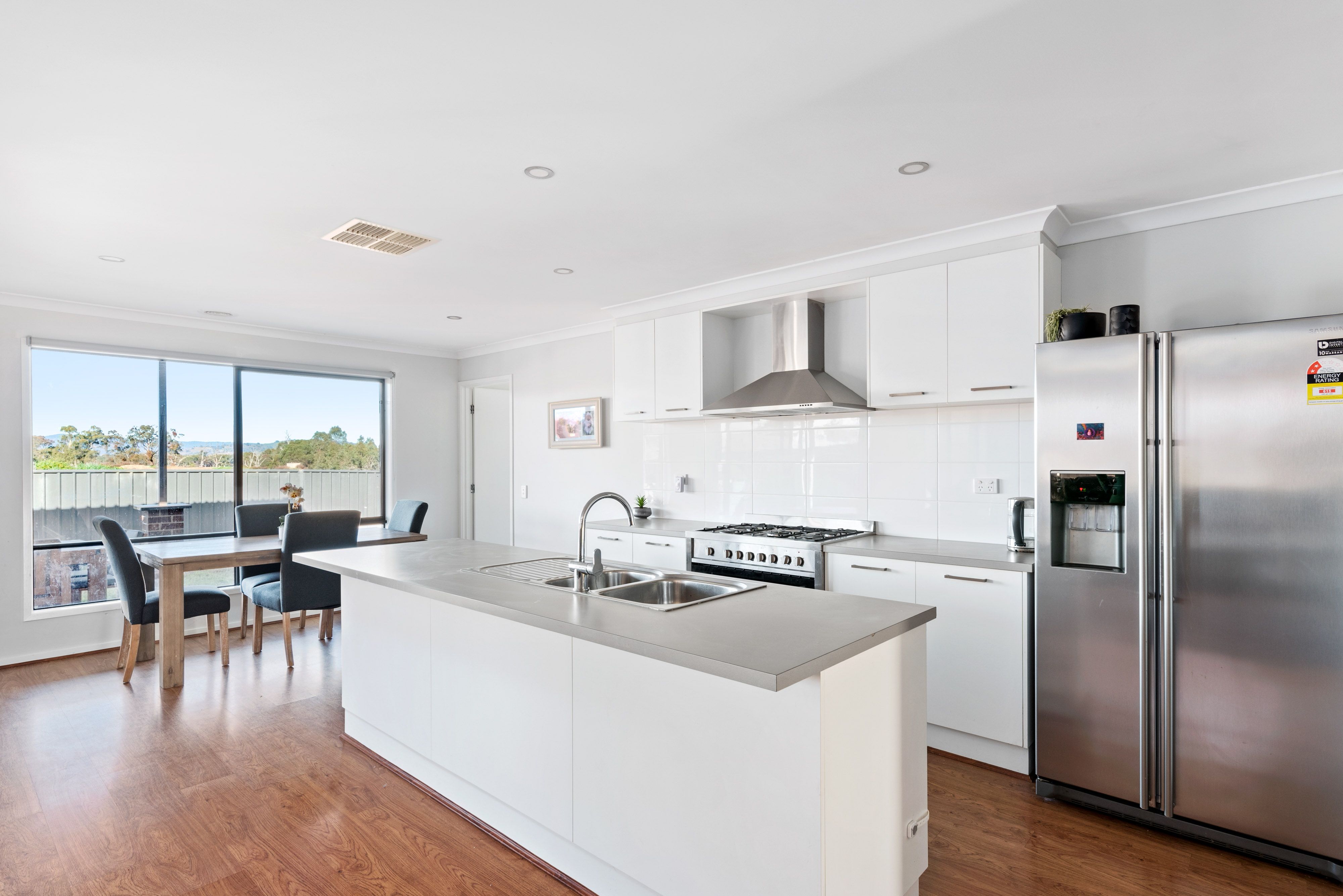 10 Clearwater Place, Thurgoona, NSW 2640