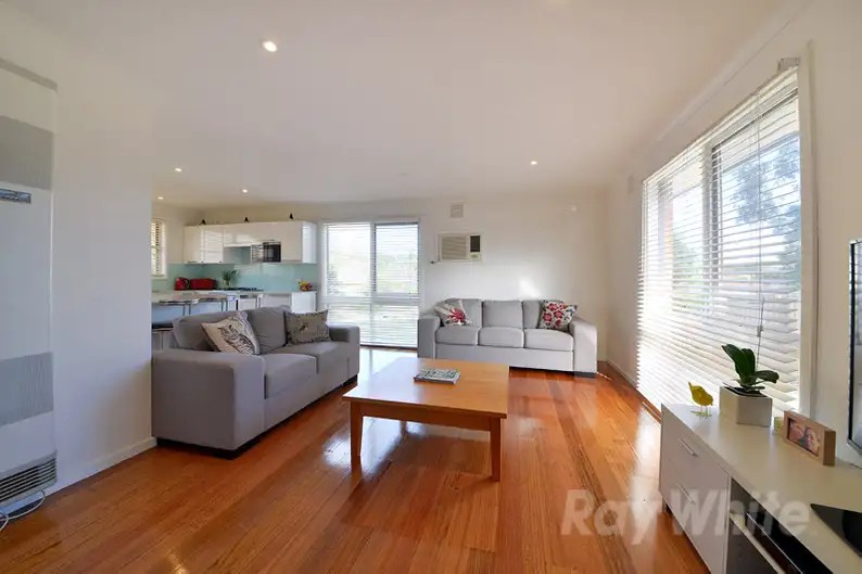 9 Mossvale Close, Endeavour Hills, VIC 3802