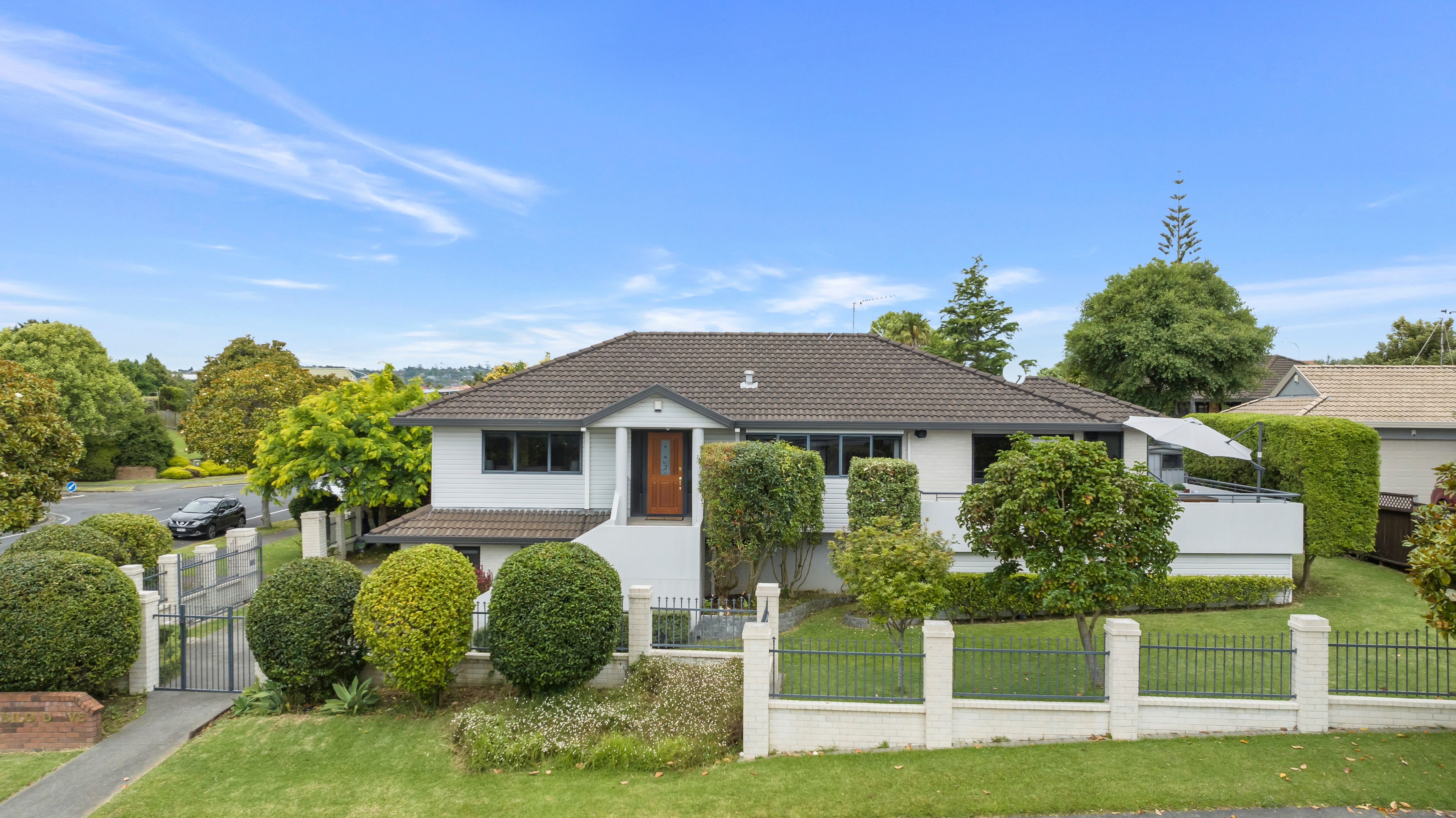 2 Frank Nobilo Drive, Golflands, Manukau City 2013 Sold House Ray