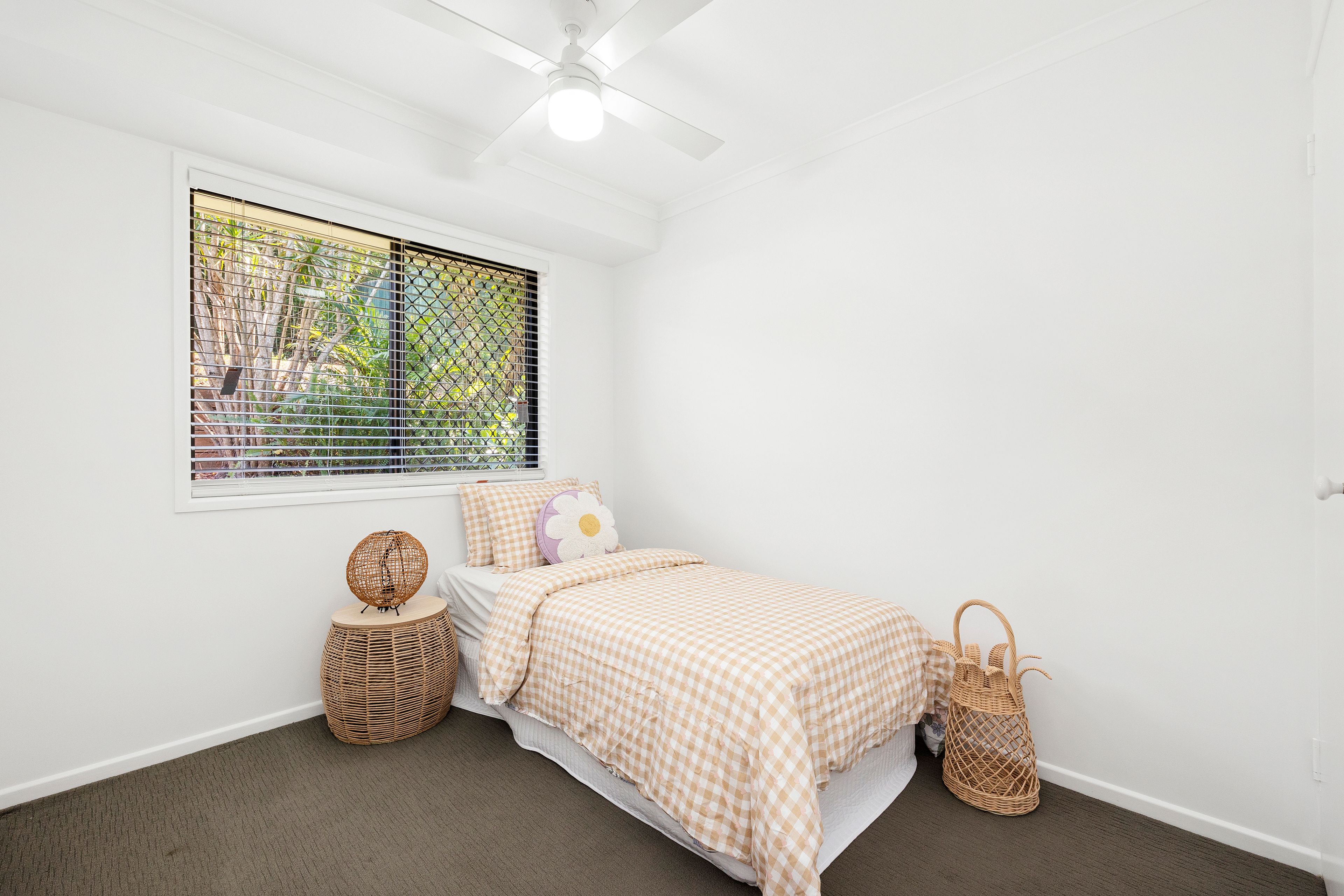 17 Ingle Court — photo 8 of 12