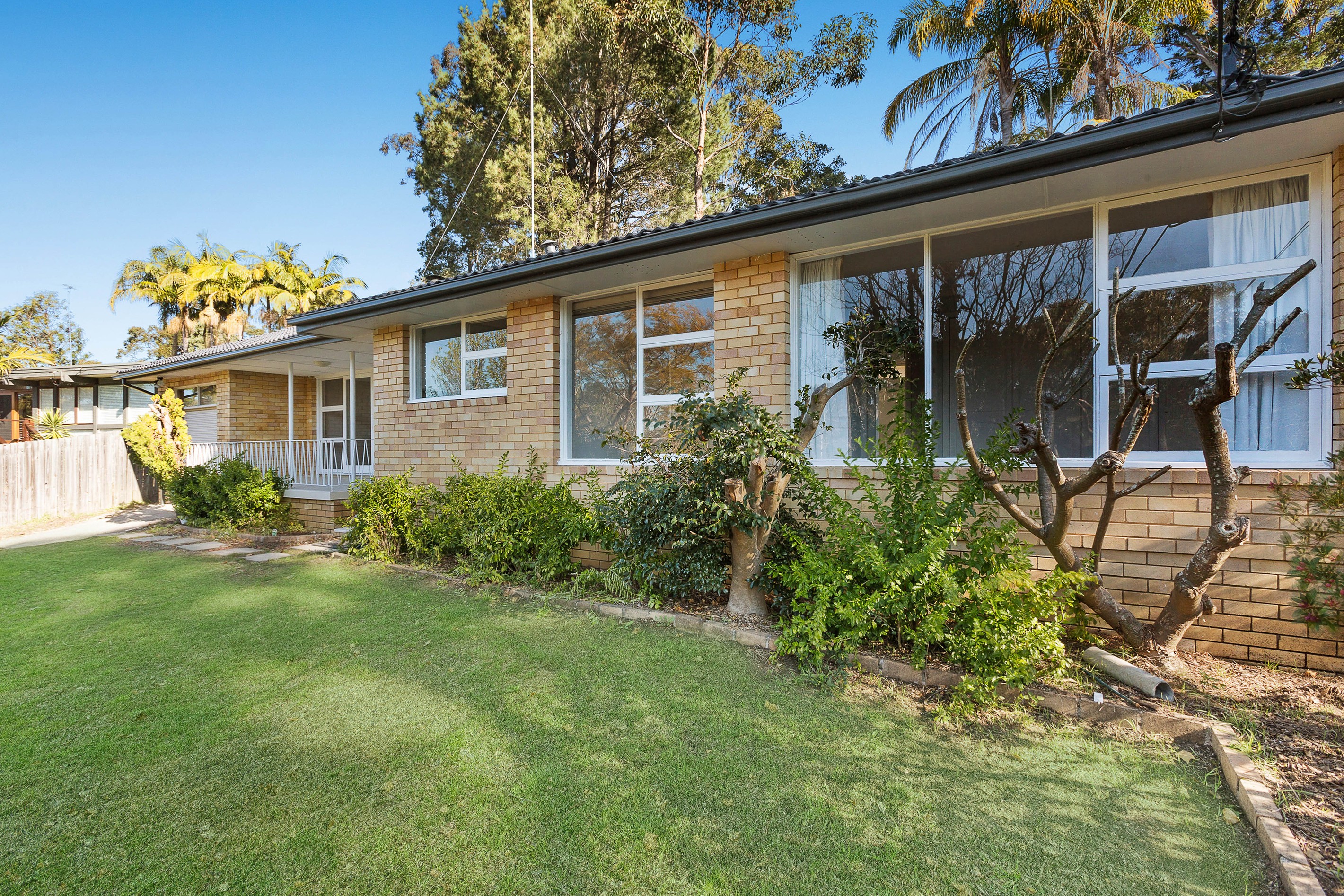 25 Burraneer Avenue, St Ives, NSW 2075
