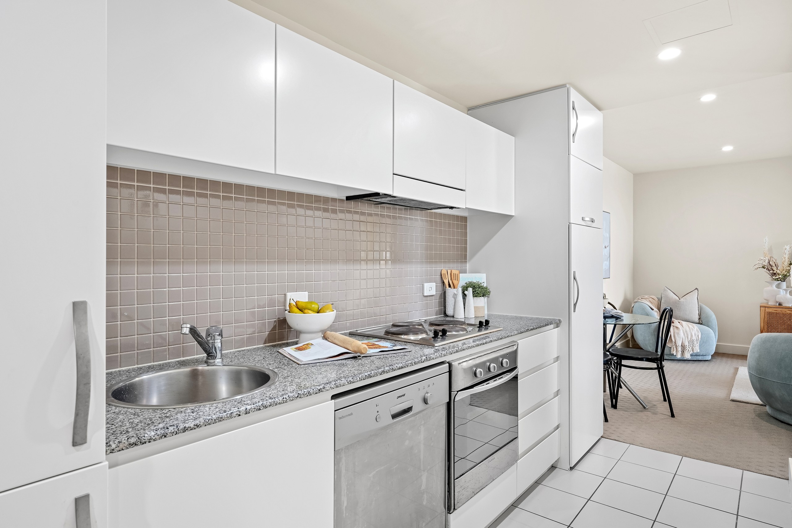 418/16 Holdfast Promenade, Glenelg, SA 5045