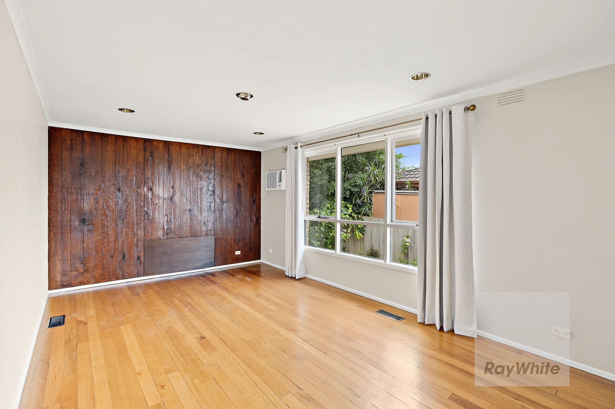 48 Wungan Street — photo 7 of 17