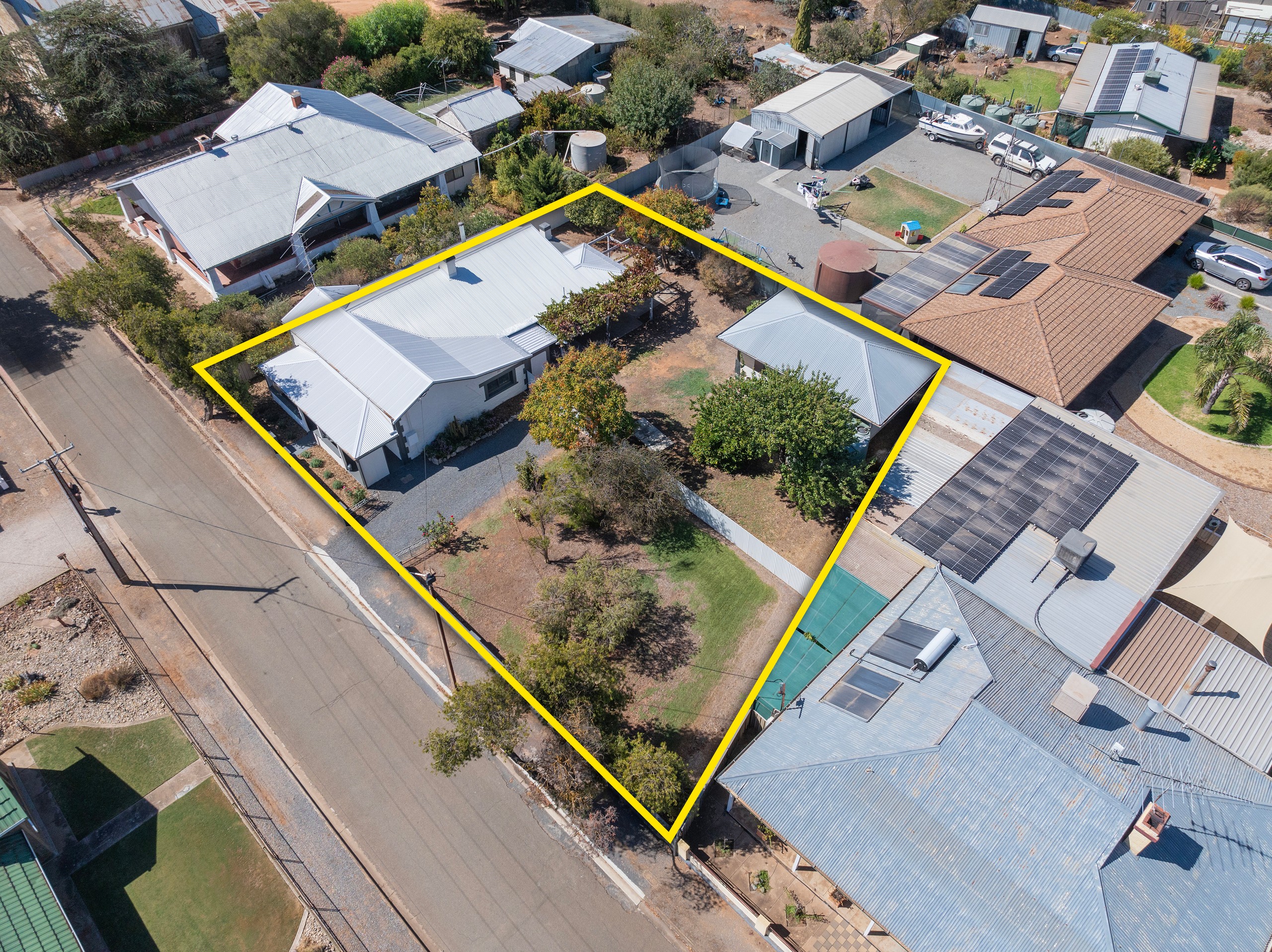 7 Newark Street, Saddleworth, SA 5413