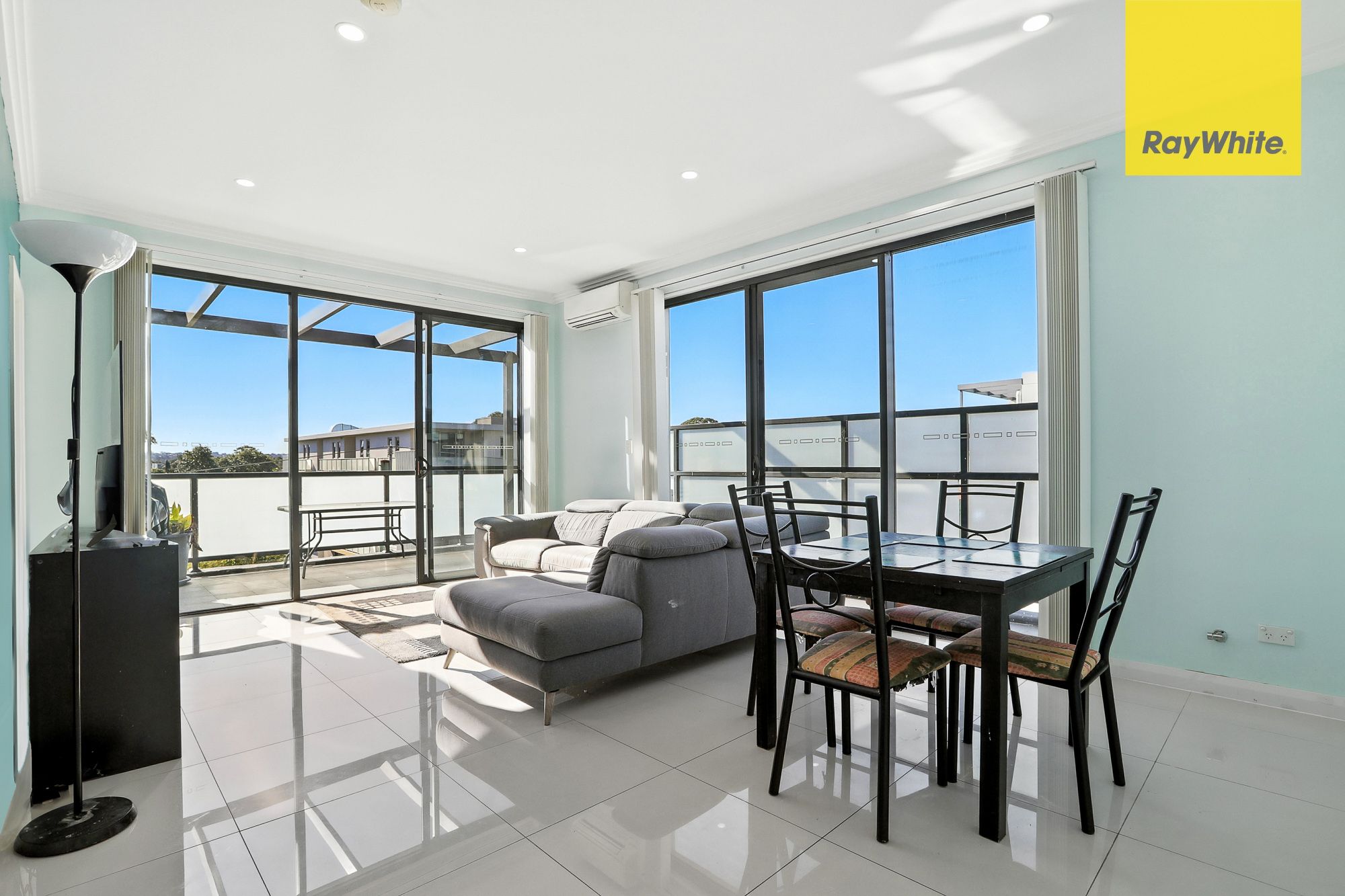 70-72 Essington Street, Wentworthville NSW 2145