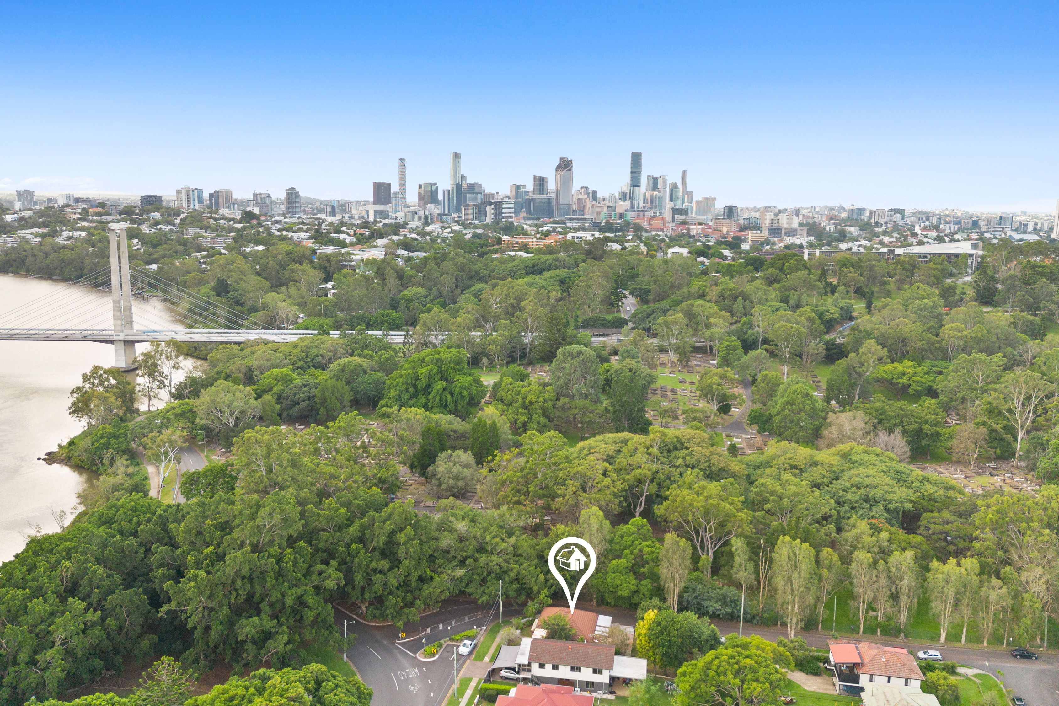 2 Brisbane Corso, Fairfield, QLD 4103