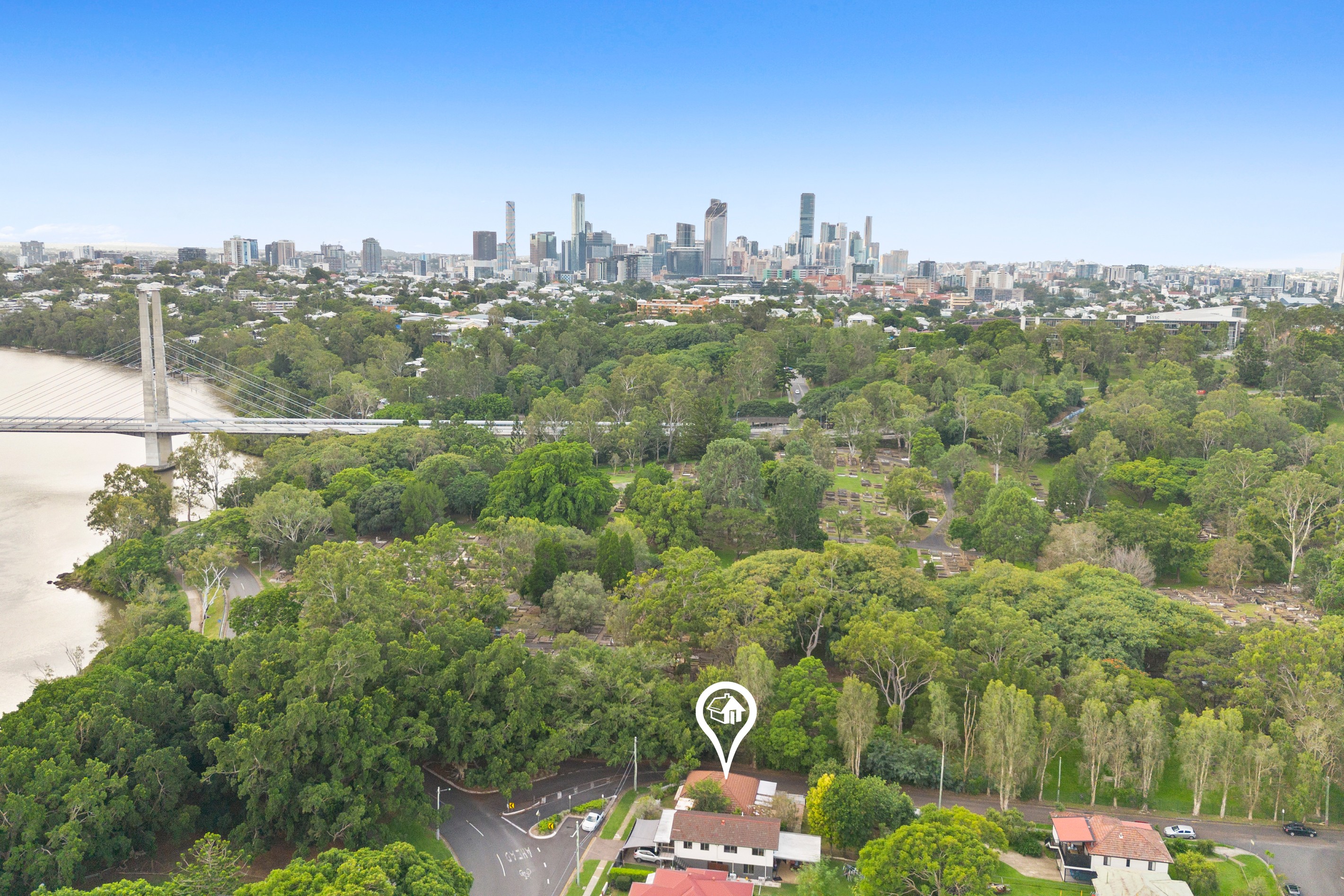 2 Brisbane Corso, Fairfield, QLD 4103