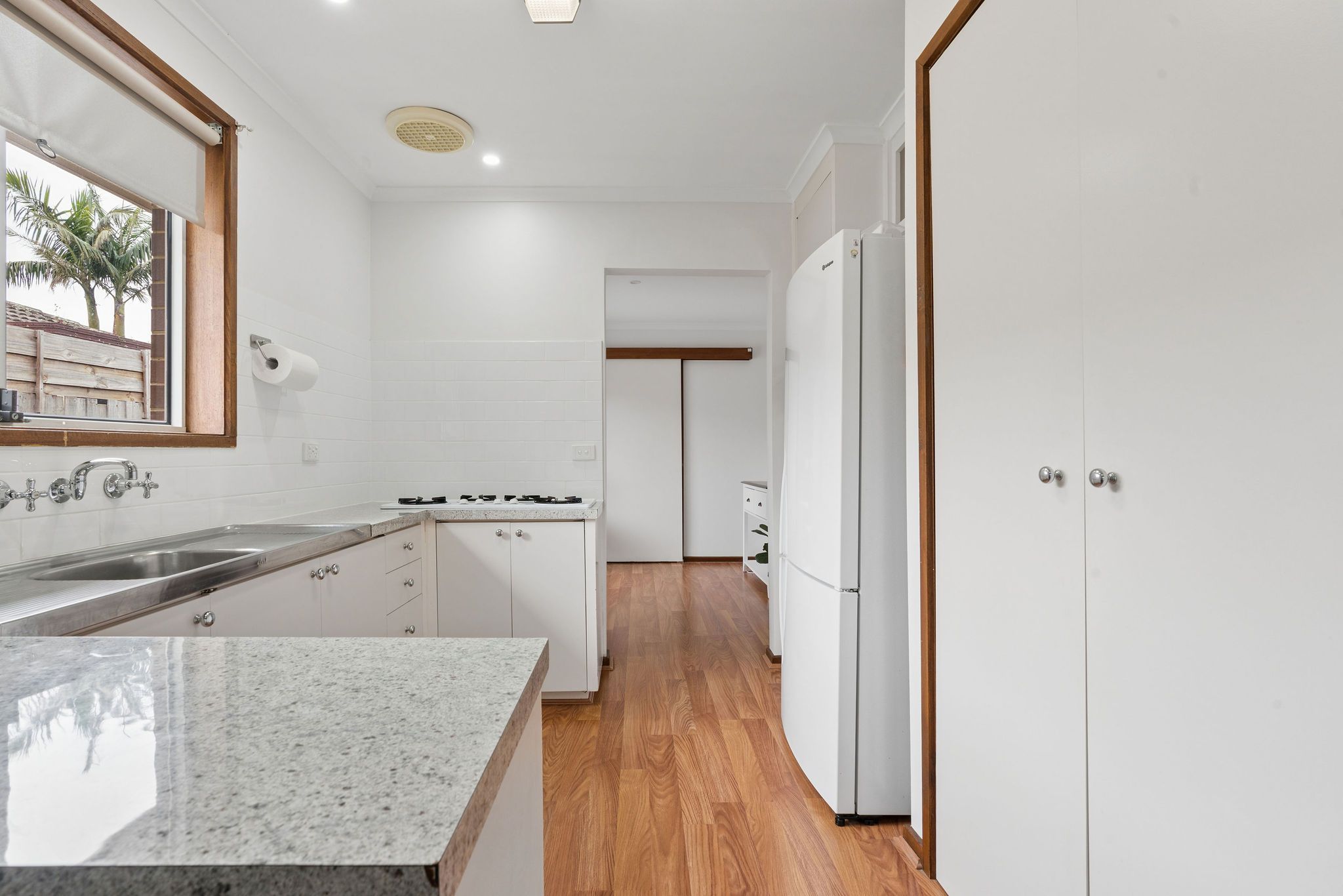 1 Alexander Street — photo 7 of 14