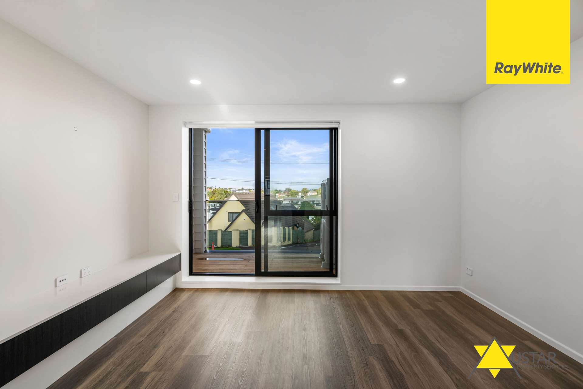 465B Blockhouse Bay Road photo 7