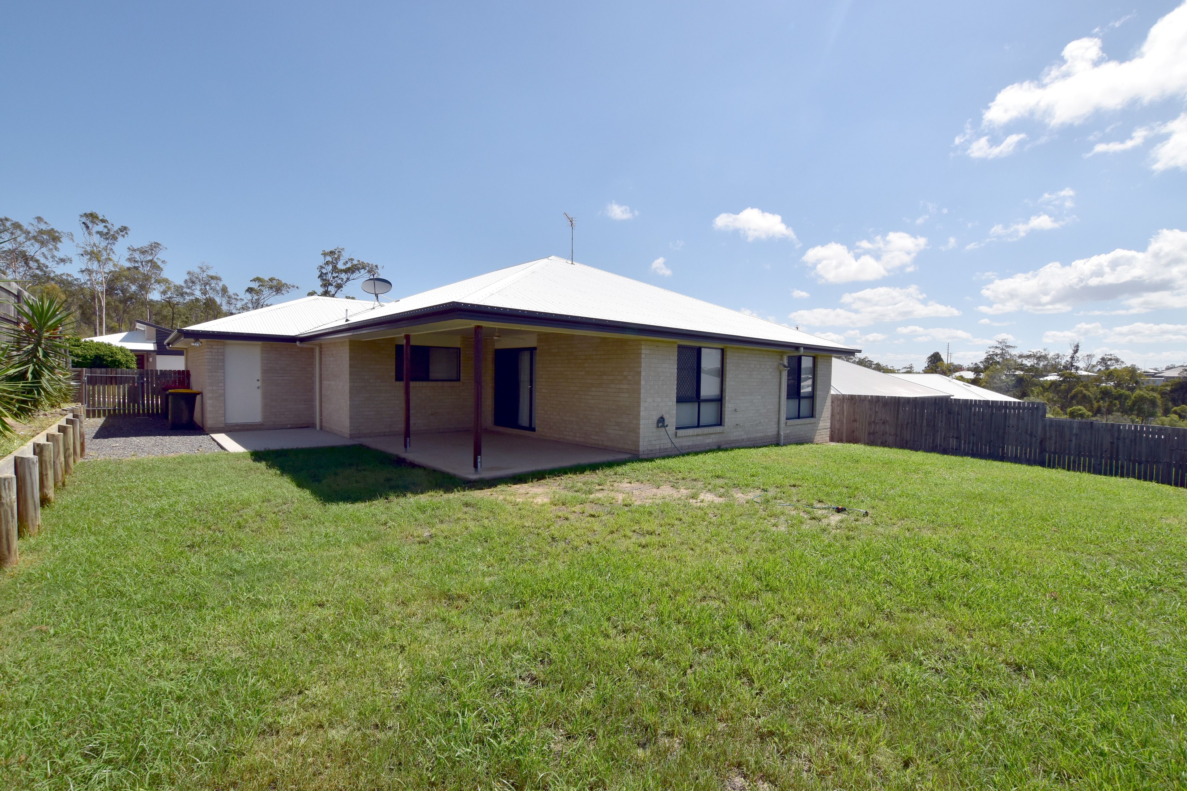 23 Broadwater Place, New Auckland, QLD 4680