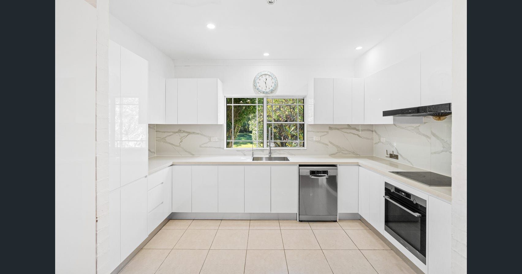 60 Carlton Road — photo 12 of 15