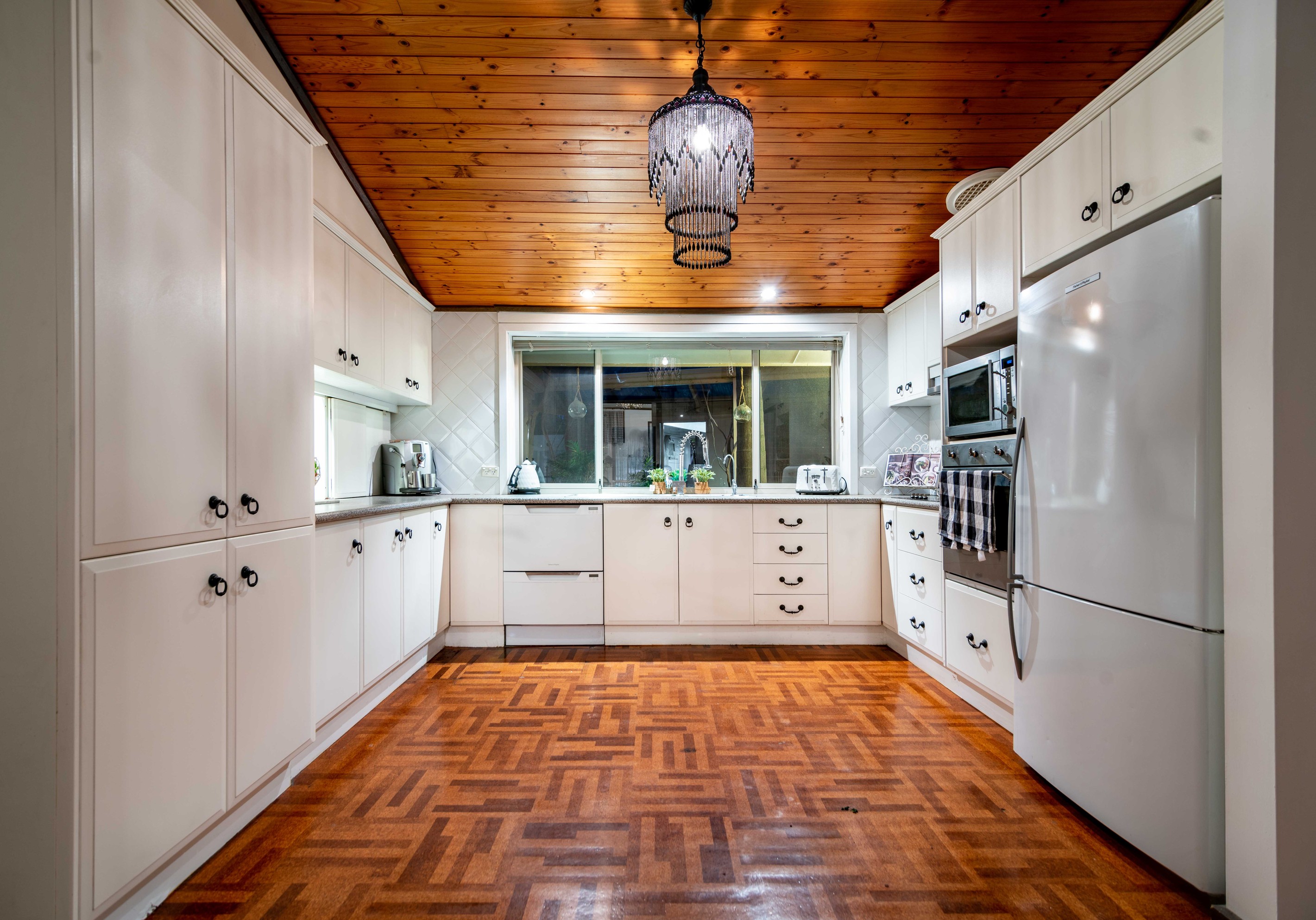 21 Thiele Crescent, West Lakes Shore, SA 5020