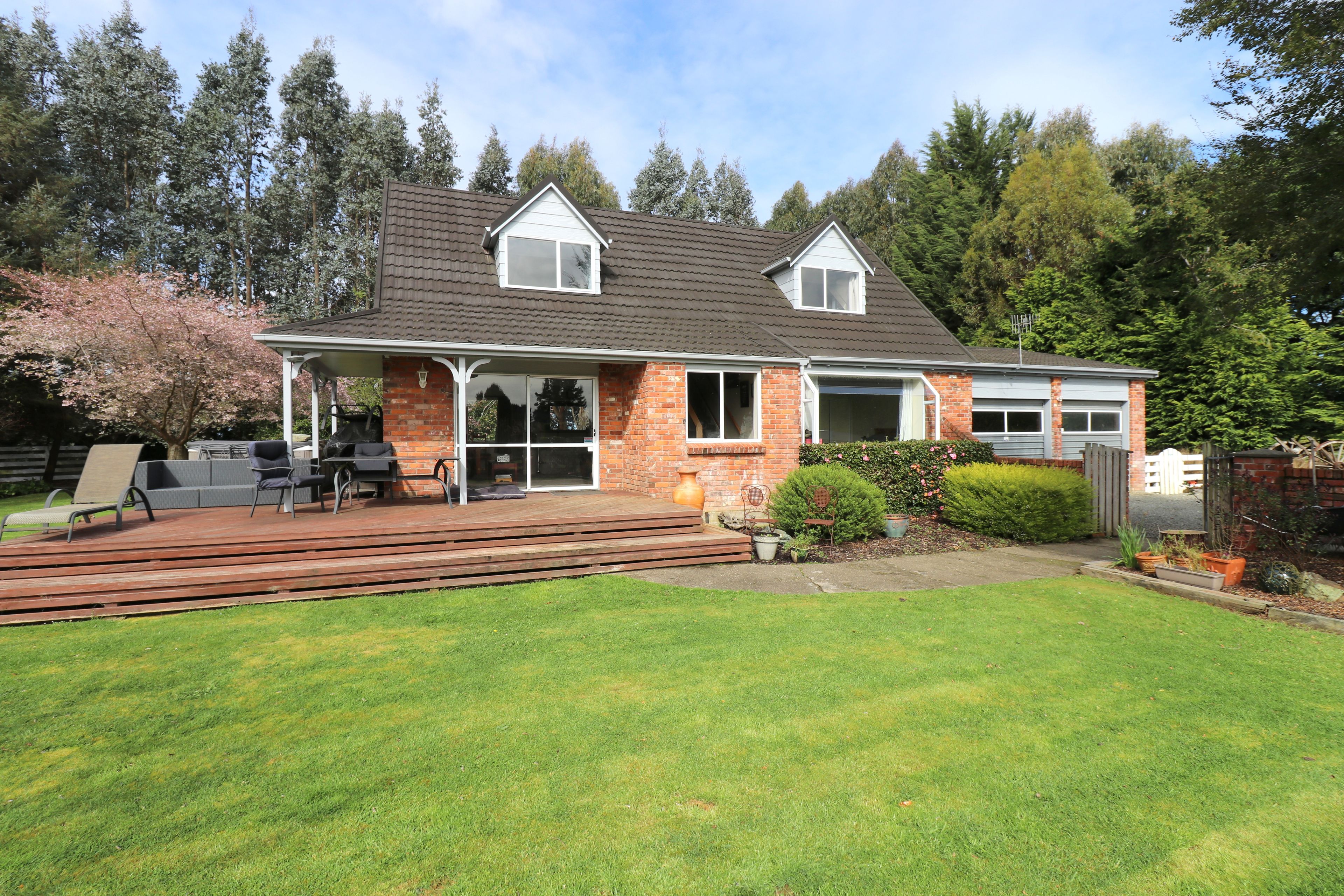 213 West Plains School Road, West Plains, Invercargill 9874 Sold