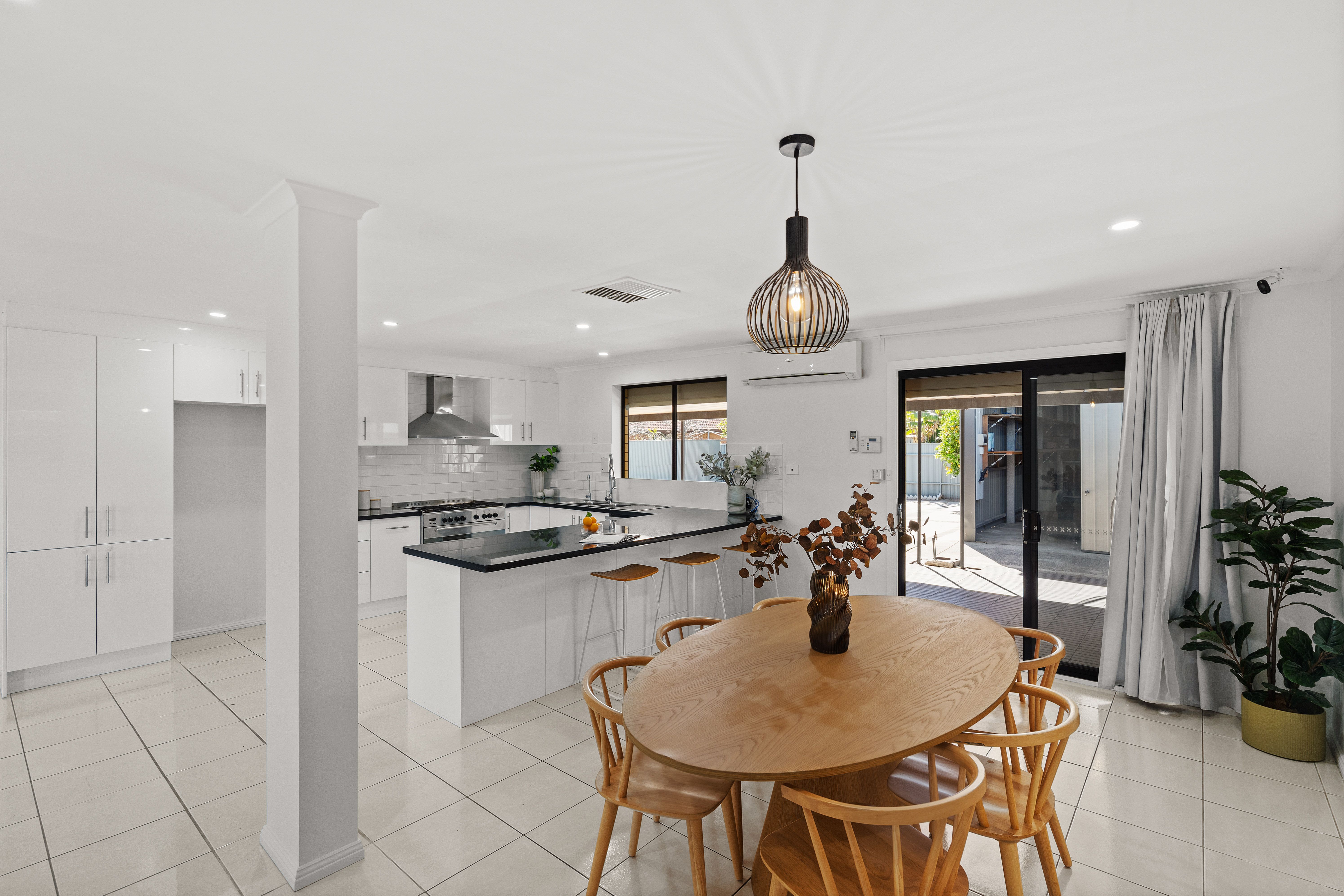 185 Shepherdson Road — photo 6 of 24