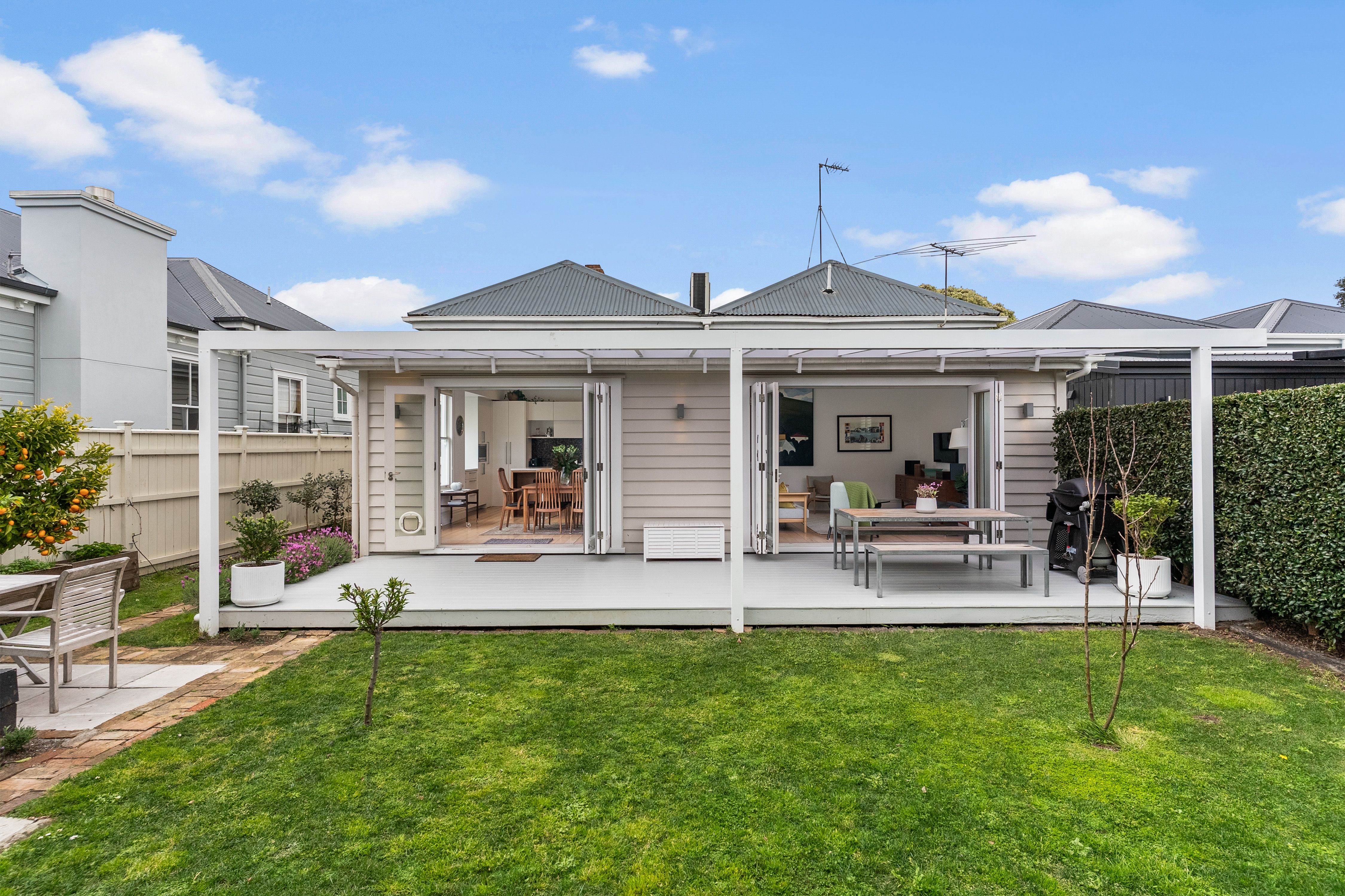 99 Burnley Terrace, Sandringham, Auckland City