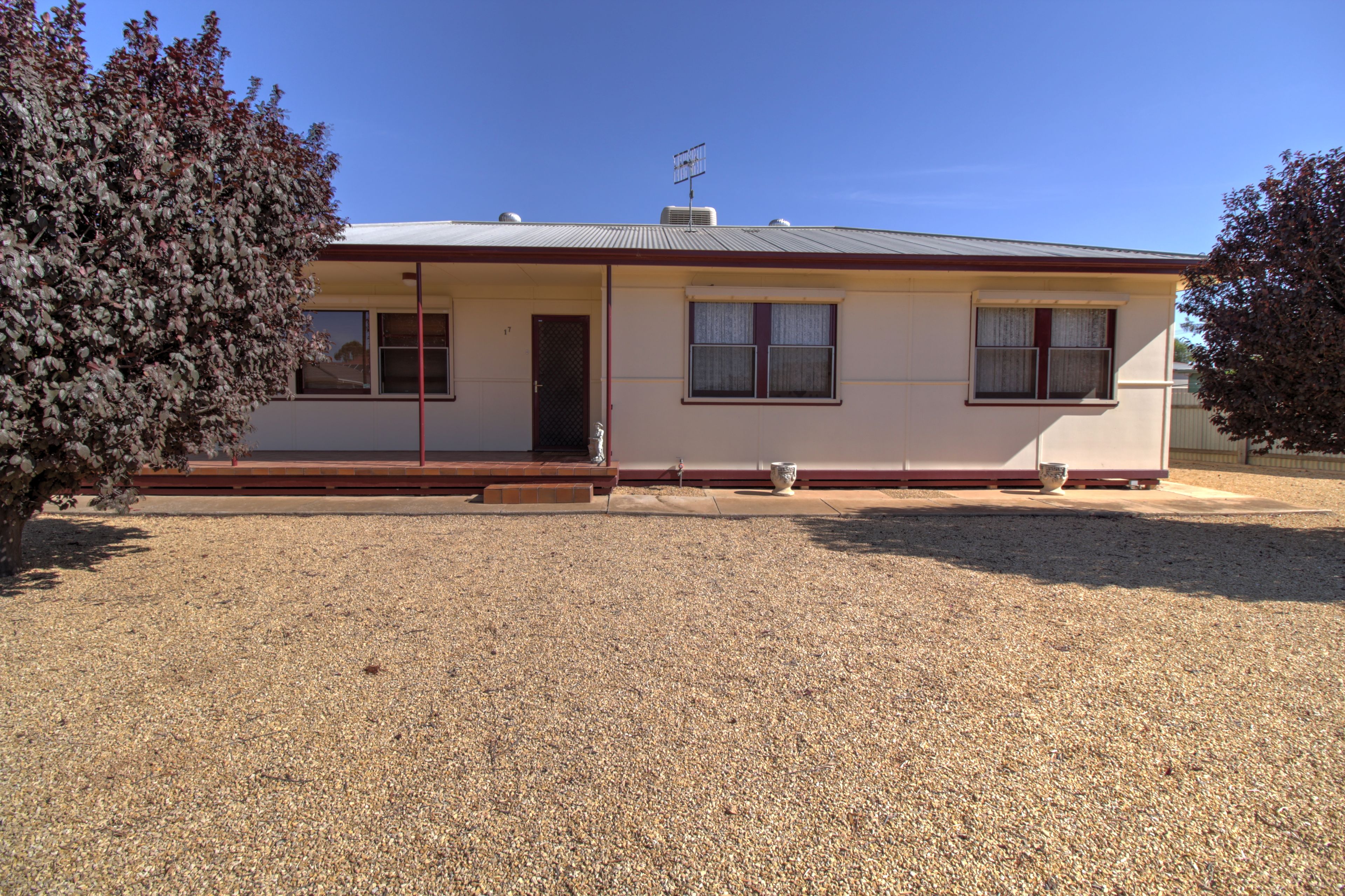17 Anderson Street, Barmera SA 5345