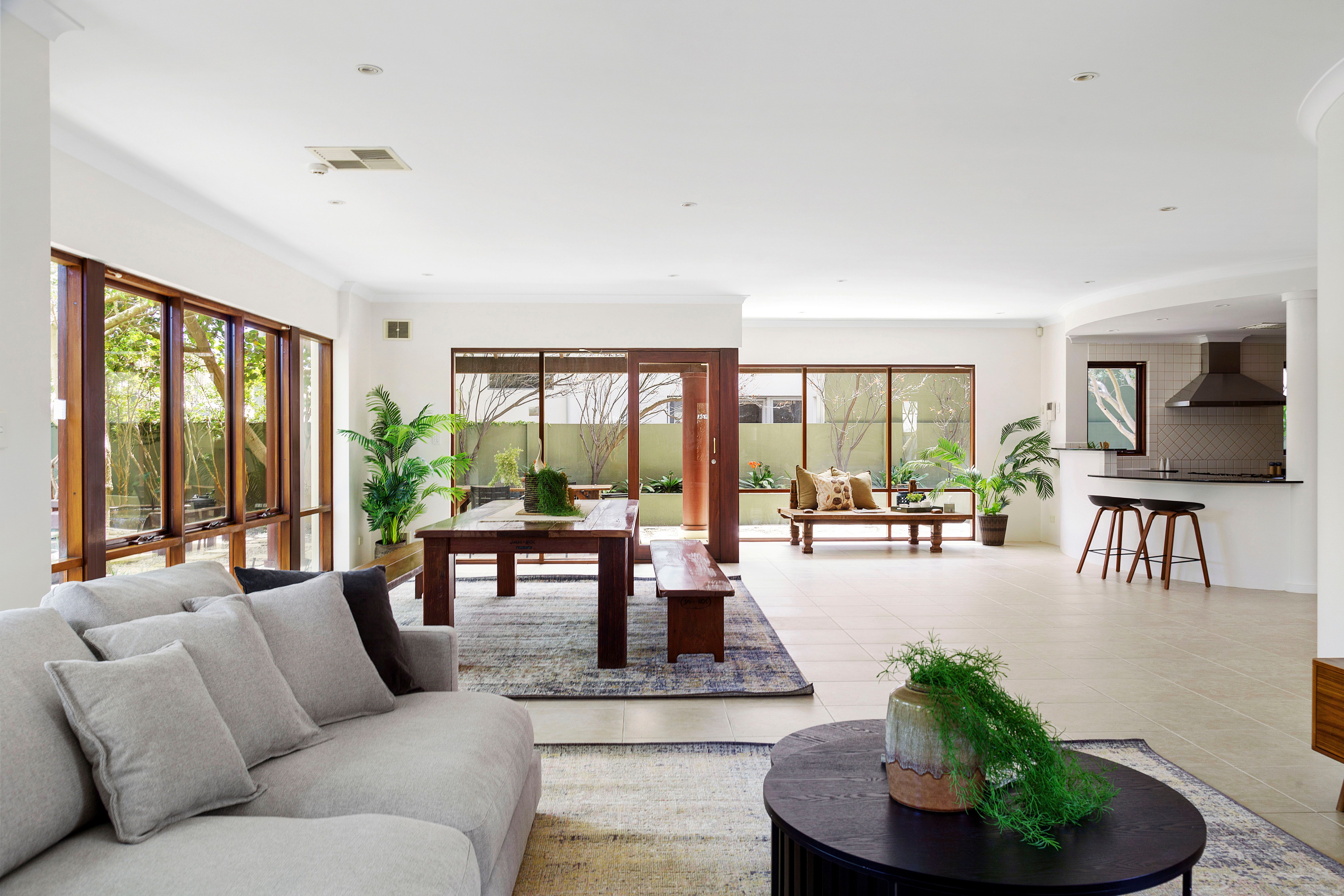 9 Parkwater Gardens, Churchlands, WA 6018